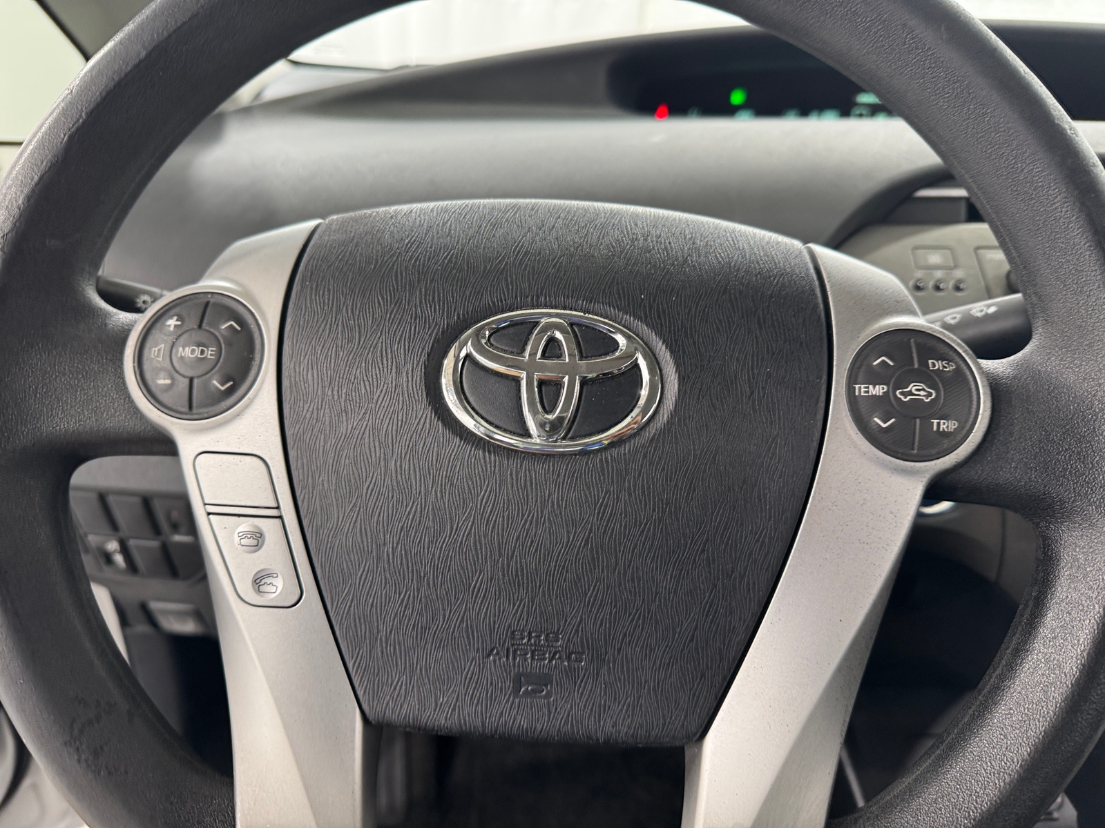 Thumbnail: 2012 Toyota Prius - 5