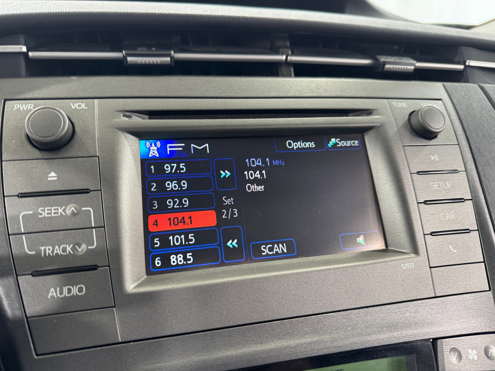 Thumbnail: 2012 Toyota Prius - 4