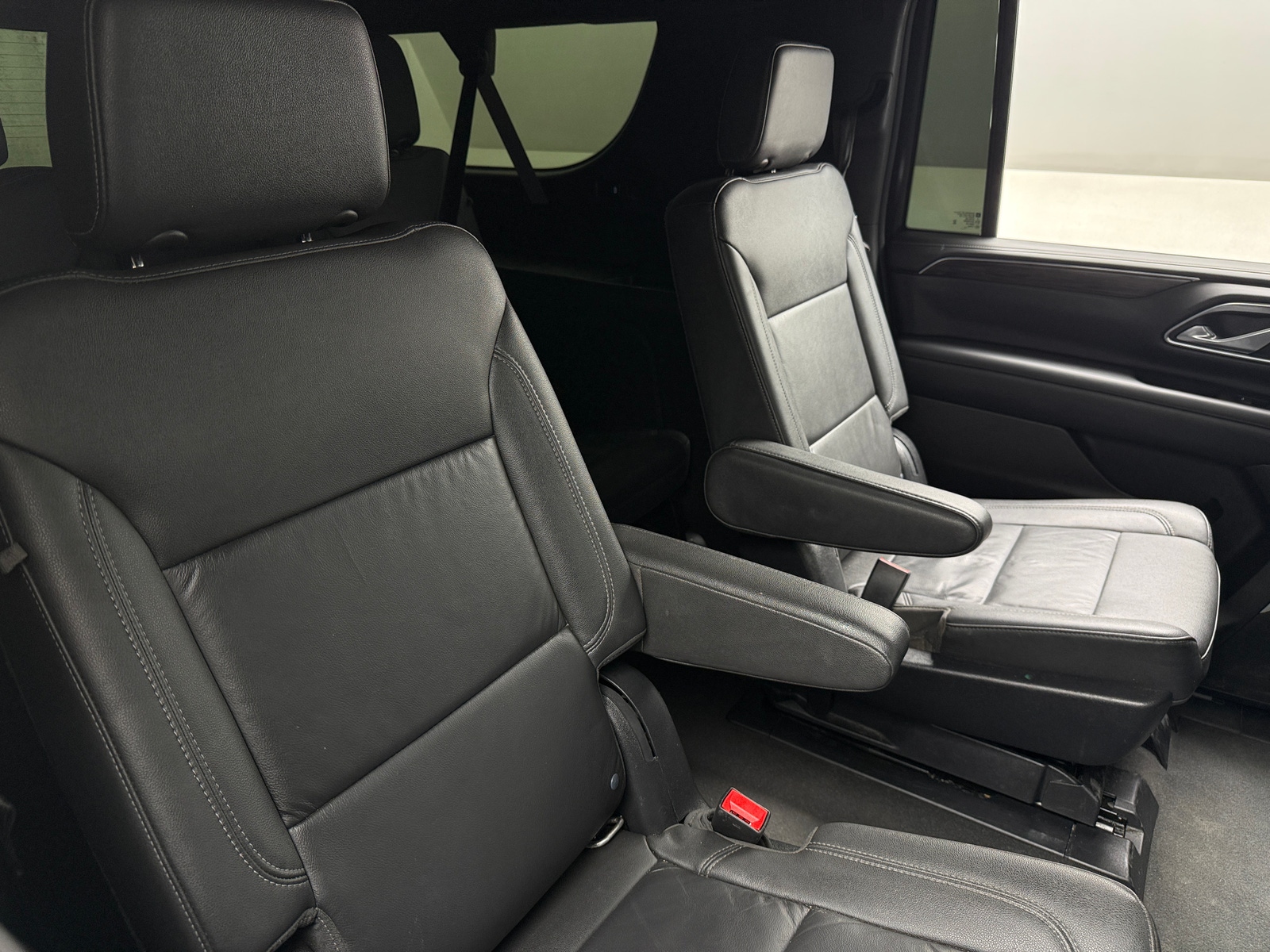 Thumbnail: 2021 Chevrolet Suburban - 5