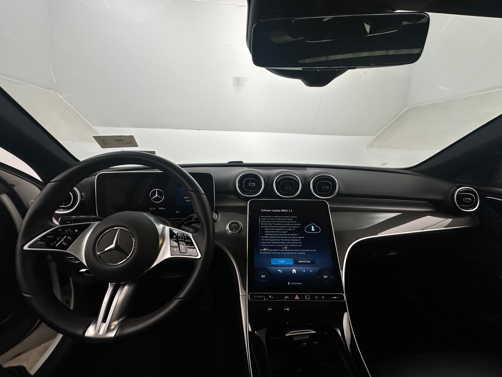 Thumbnail: 2025 Mercedes-Benz C-Class - 2