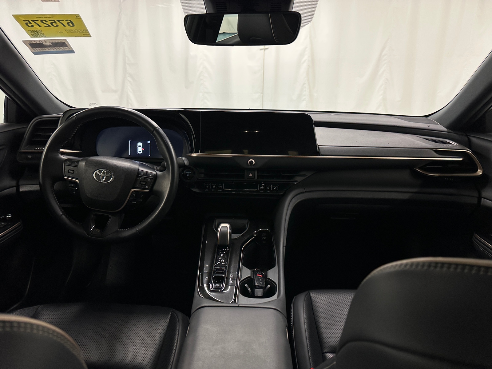 Thumbnail: 2025 Toyota Crown - 2