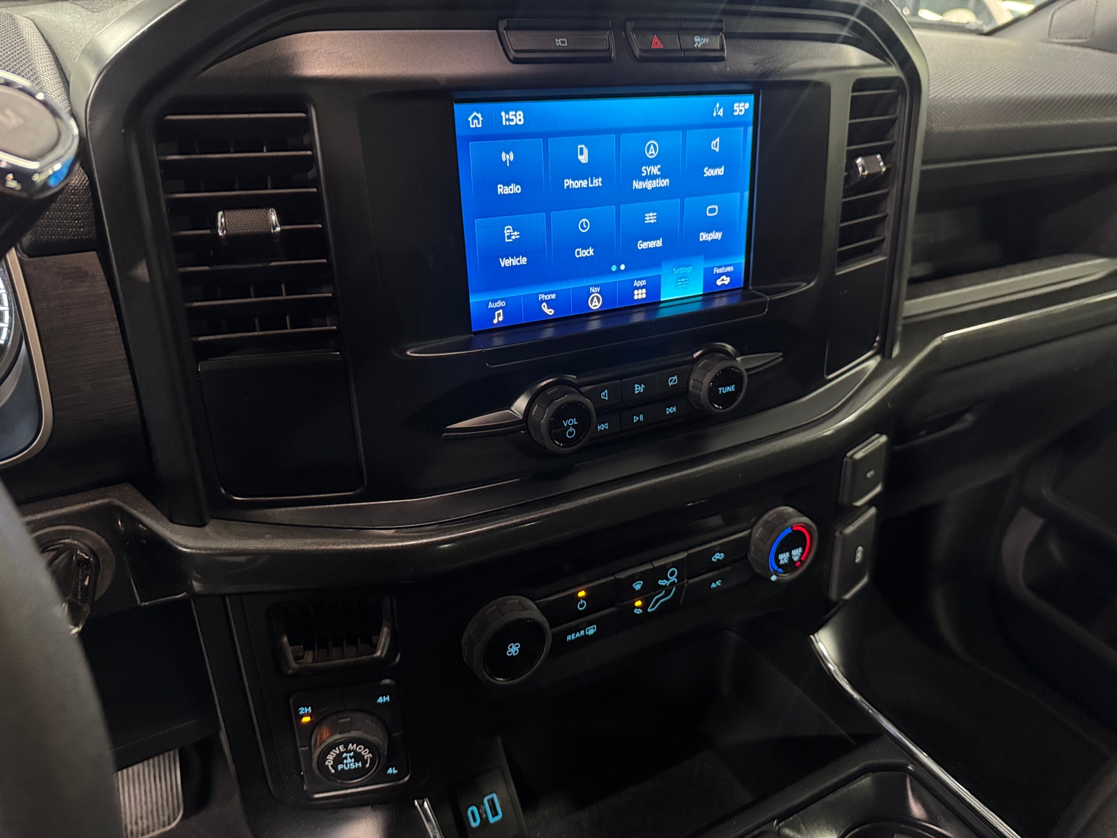 Thumbnail: 2023 Ford Econoline - 4