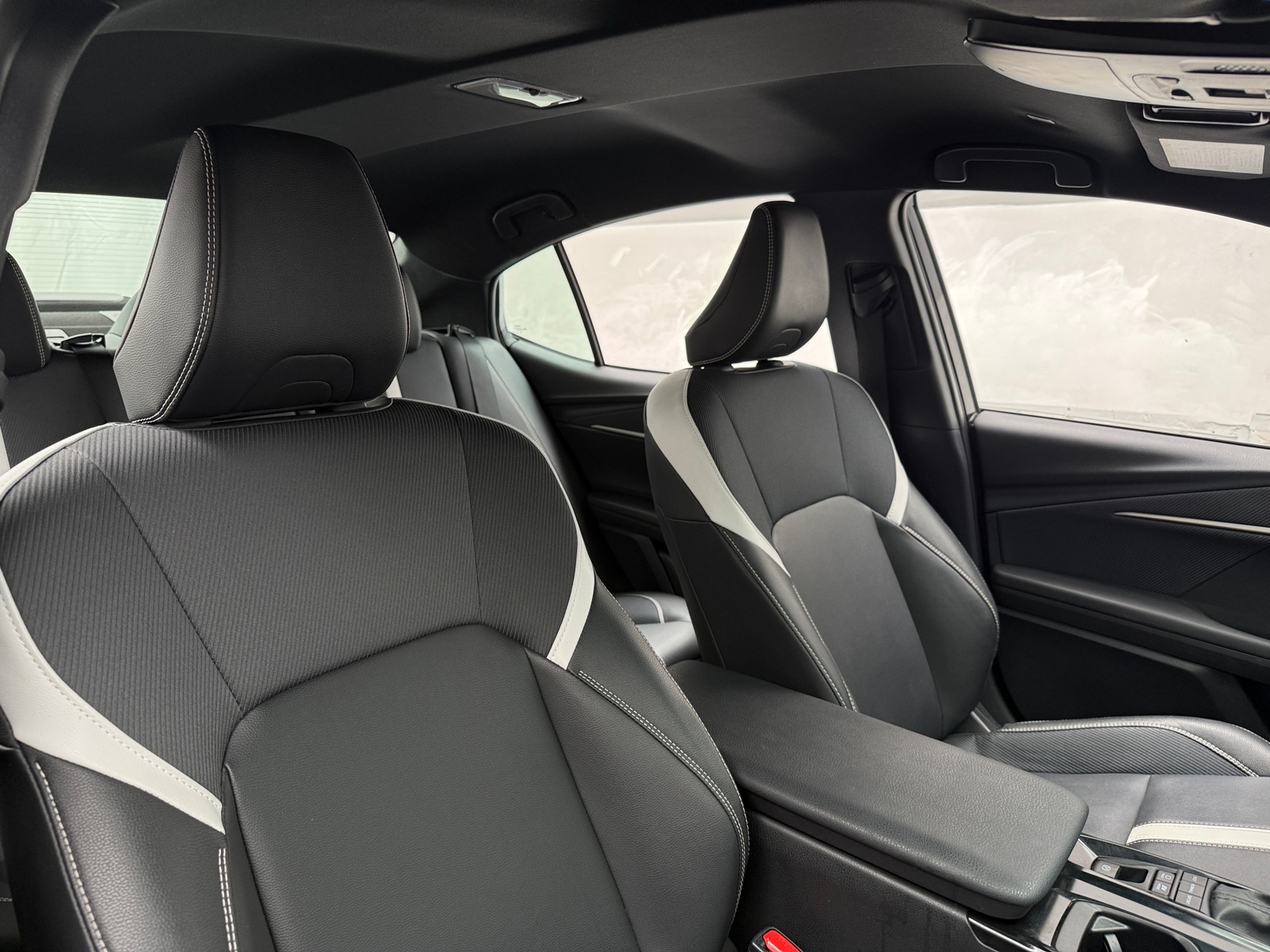 Thumbnail: 2025 Toyota Camry - 2