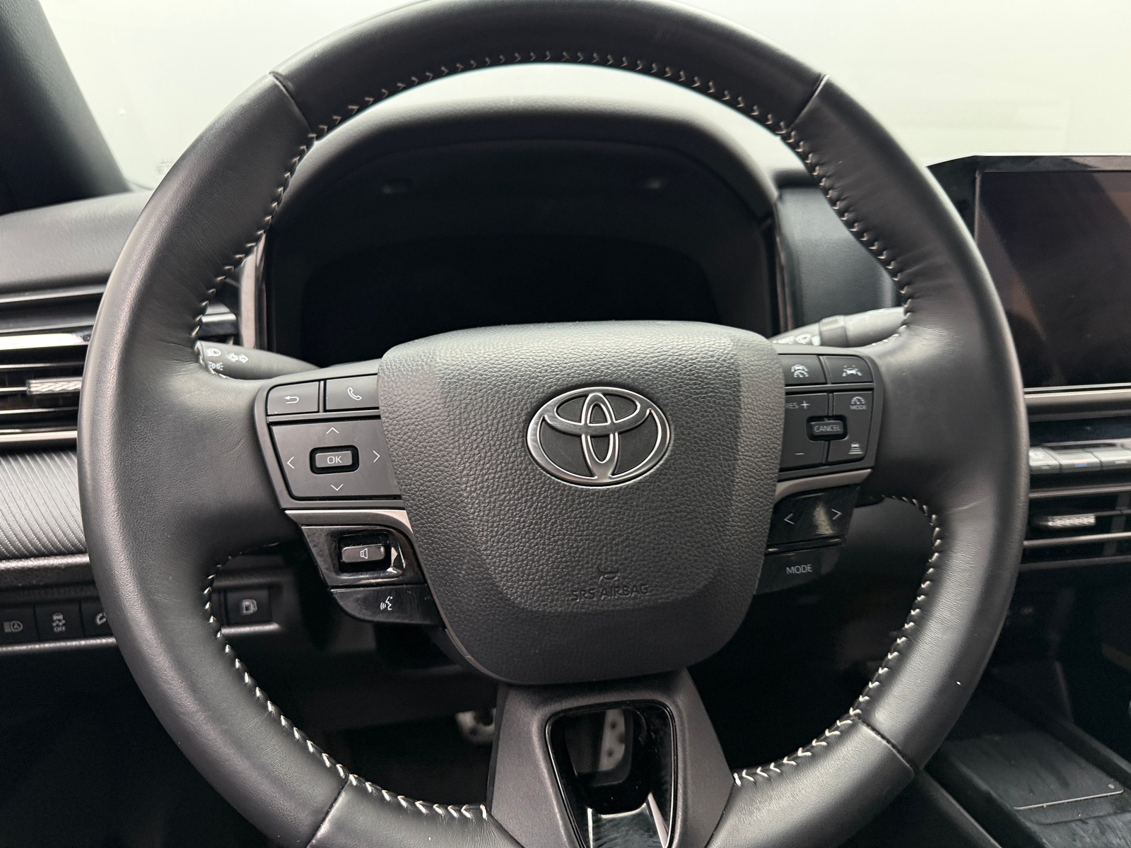 Thumbnail: 2025 Toyota Camry - 5