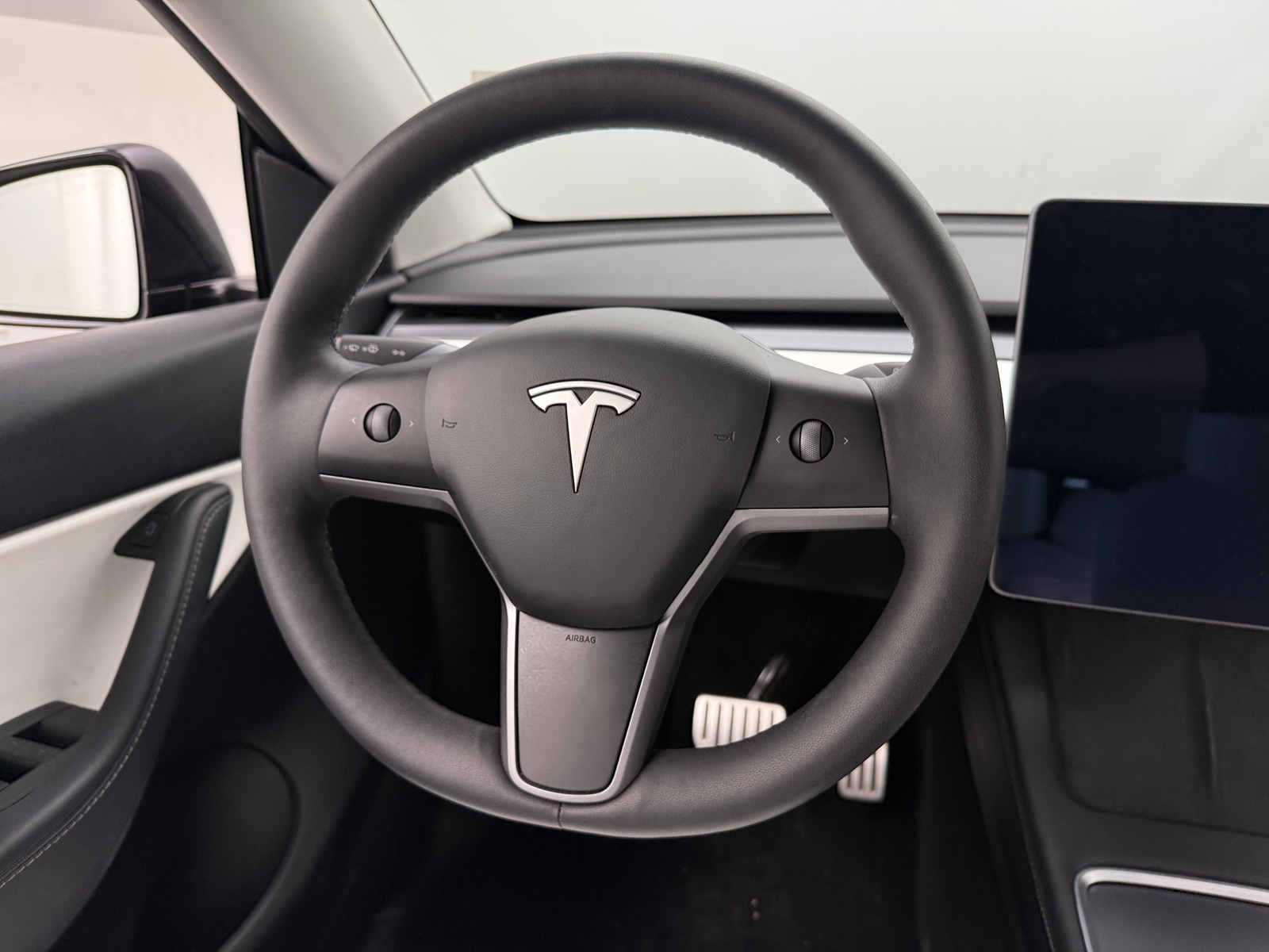 Thumbnail: 2021 Tesla Model Y - 4