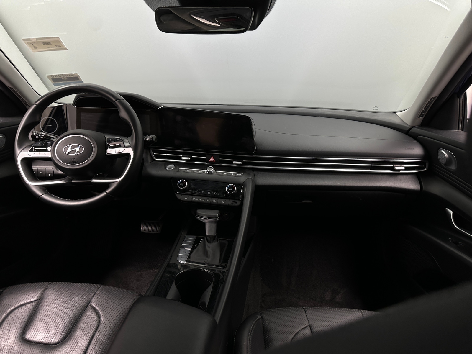 Thumbnail: 2023 Hyundai Elantra - 2