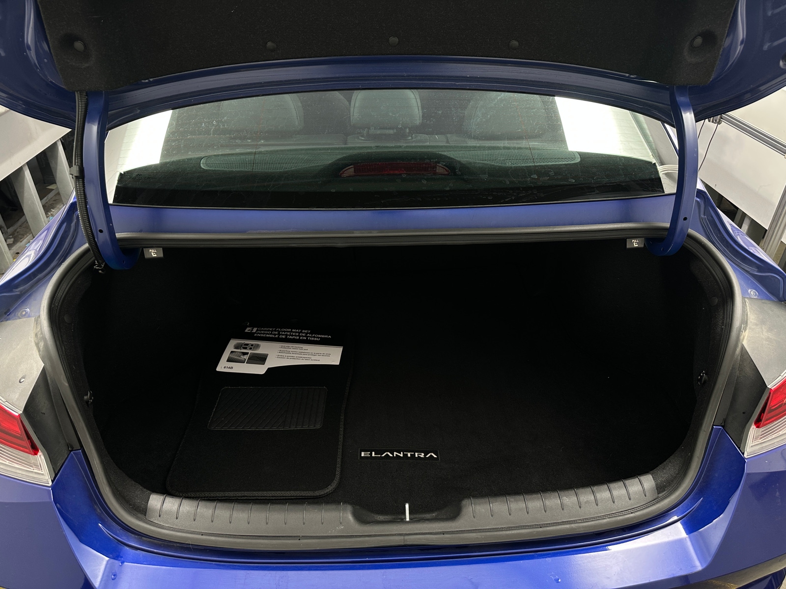 Thumbnail: 2023 Hyundai Elantra - 6