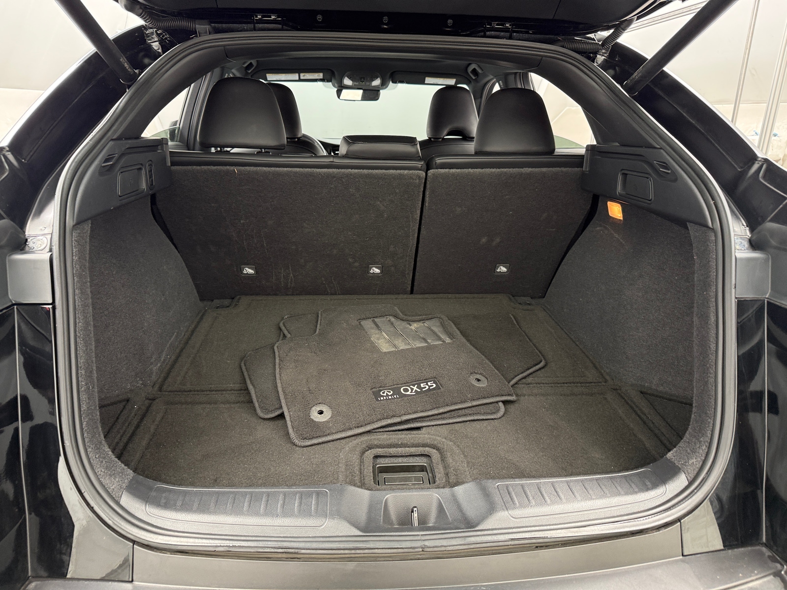 Thumbnail: 2025 INFINITI QX55 - 6