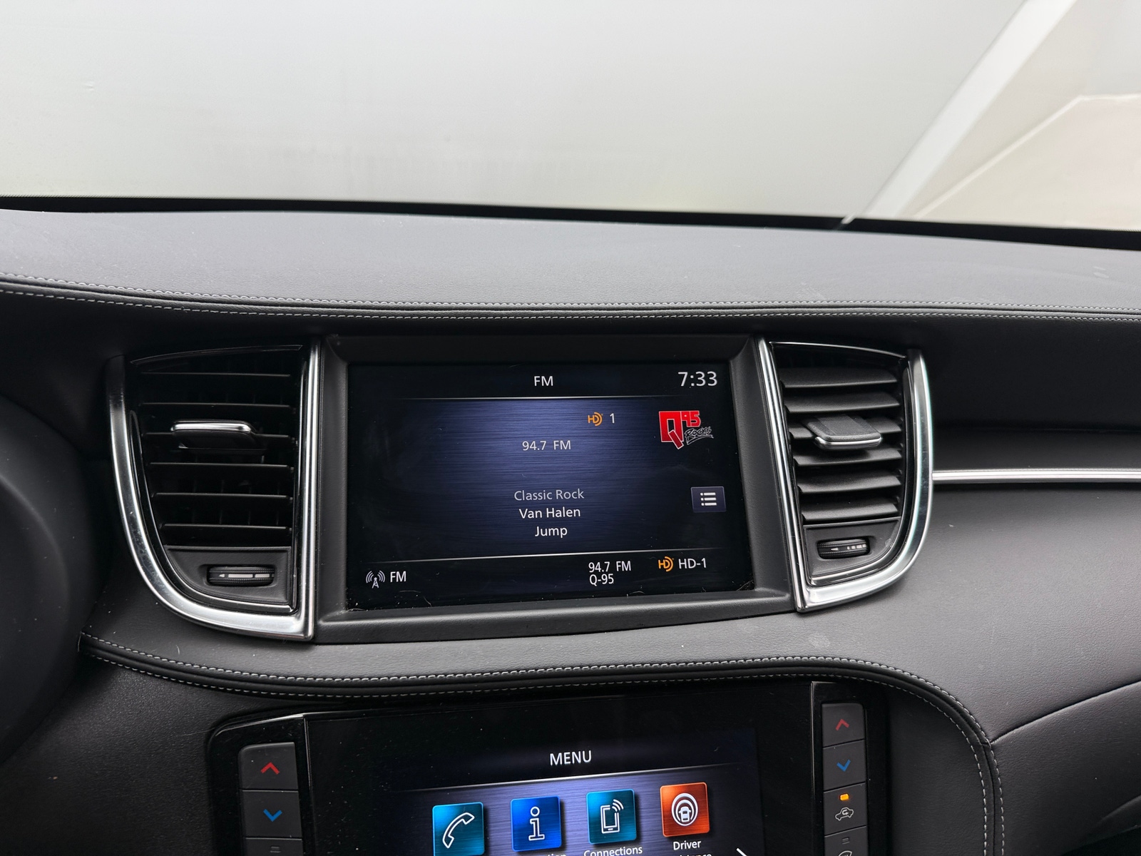 Thumbnail: 2025 INFINITI QX55 - 3