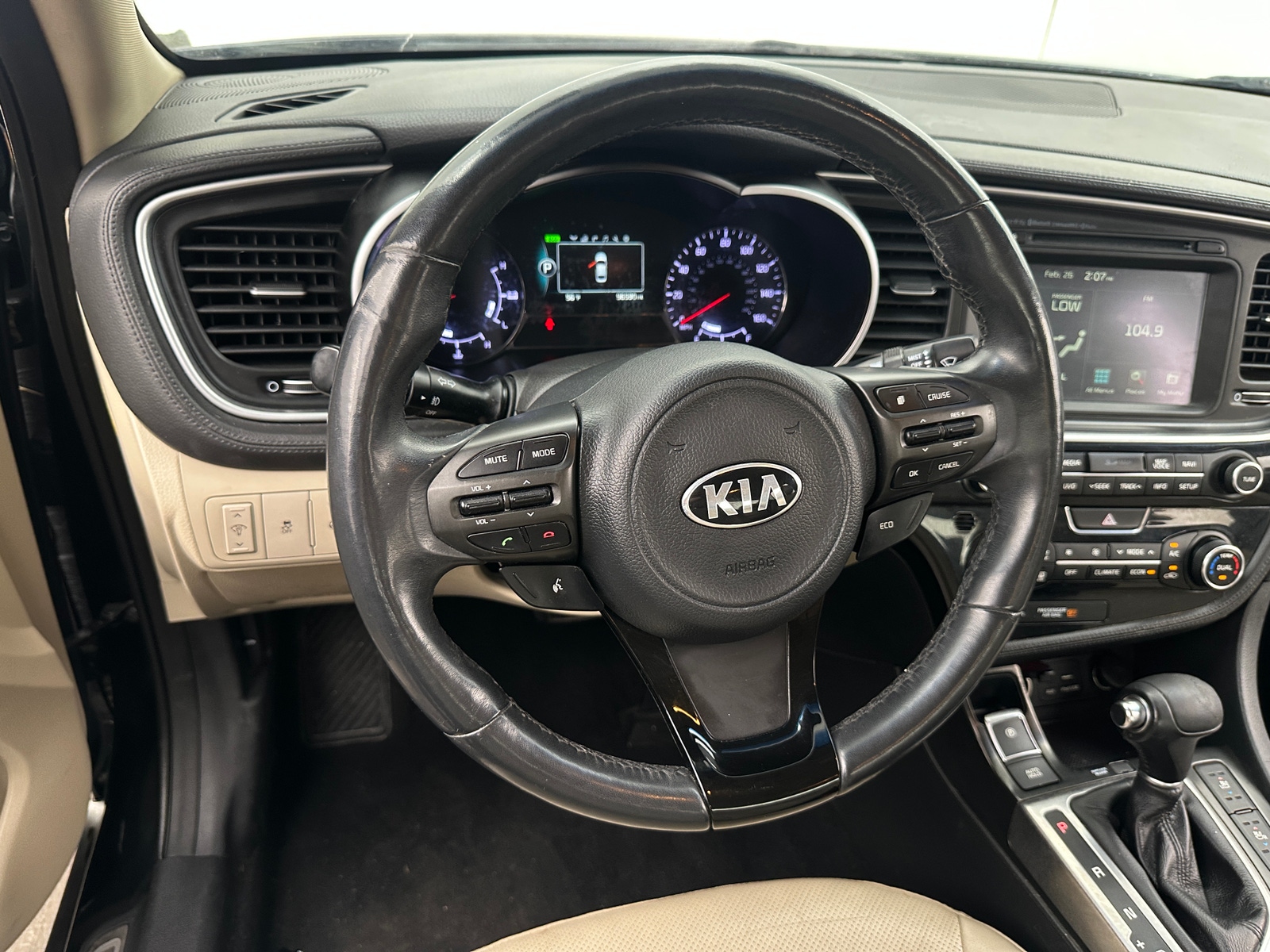 Thumbnail: 2015 Kia Optima - 4