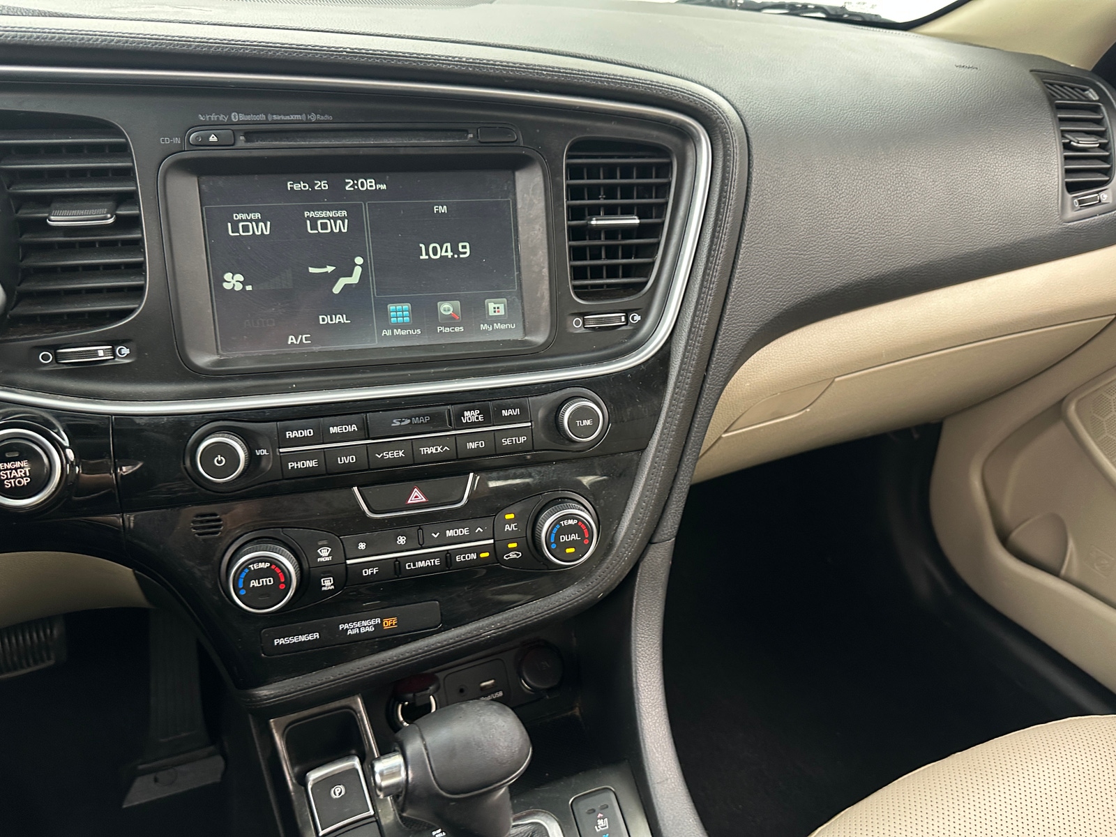 Thumbnail: 2015 Kia Optima - 3