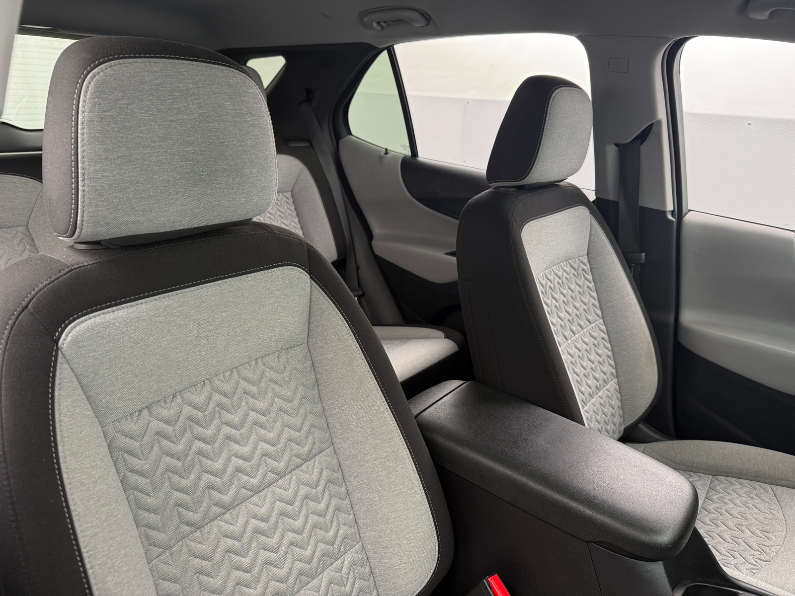 Thumbnail: 2023 Chevrolet Equinox - 2