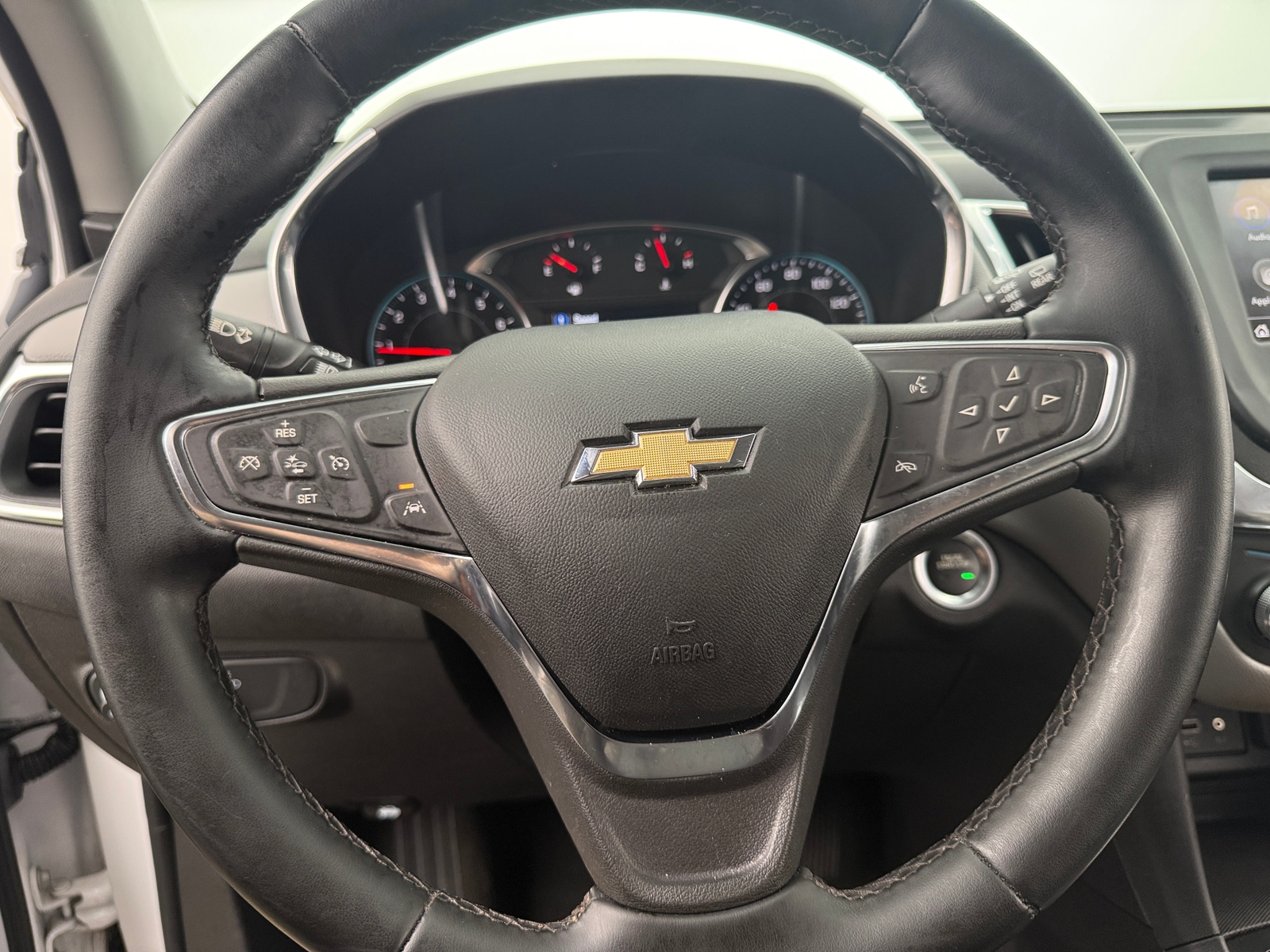 Thumbnail: 2023 Chevrolet Equinox - 5