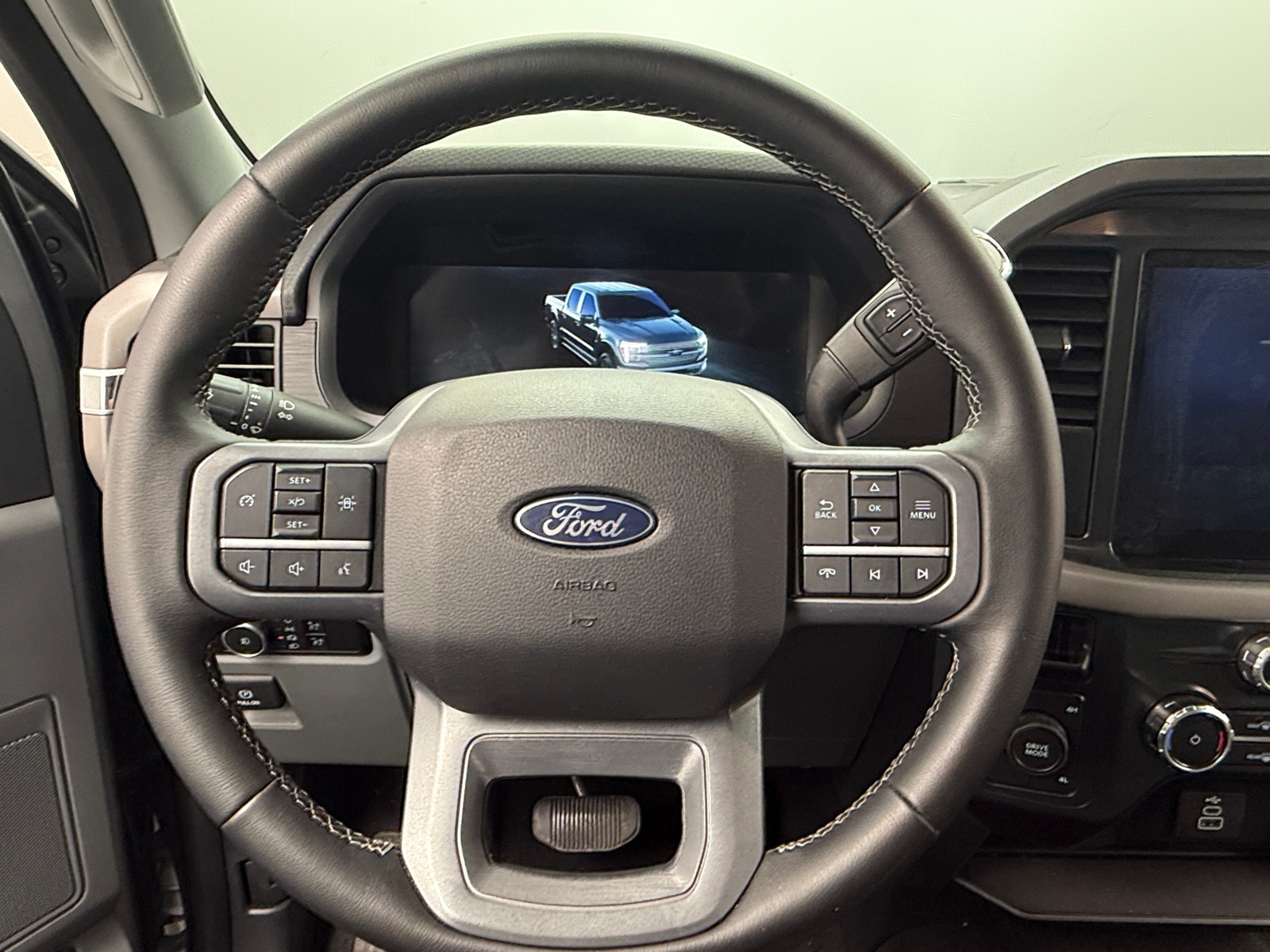 Thumbnail: 2025 Ford Econoline - 5