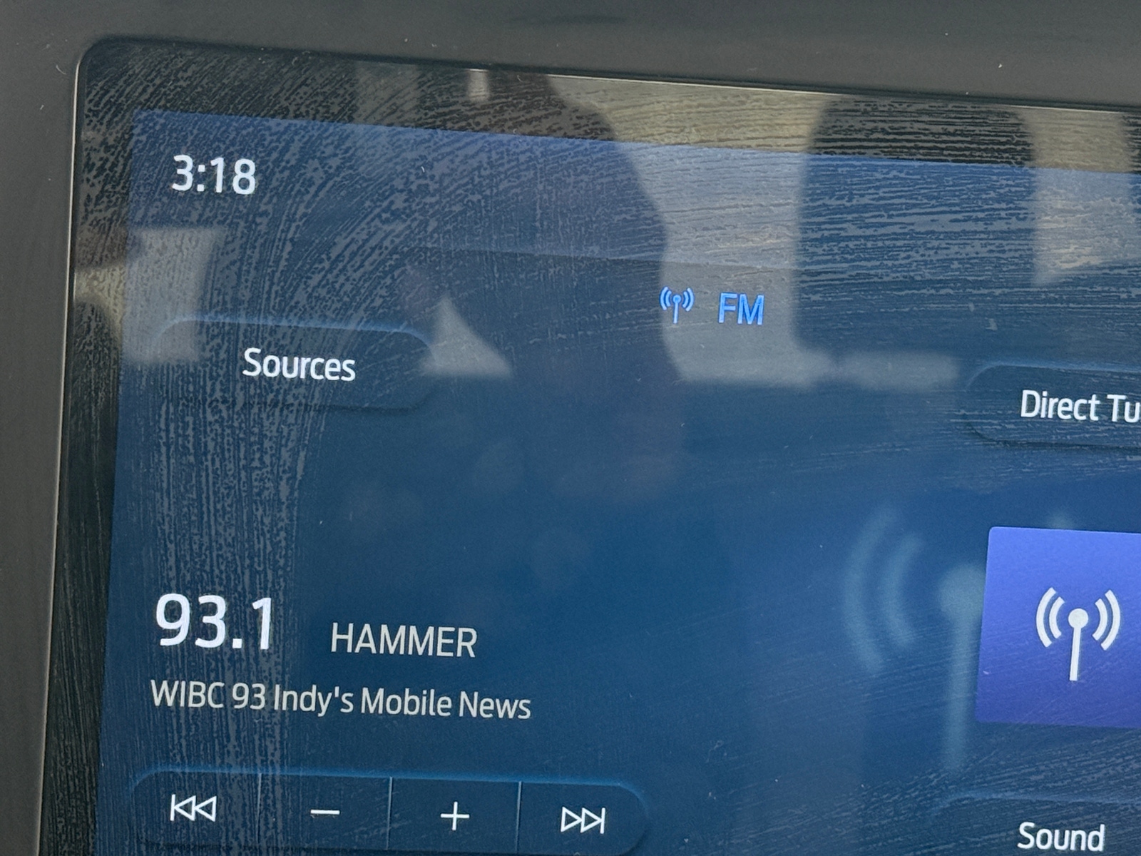 Thumbnail: 2025 Ford Econoline - 4