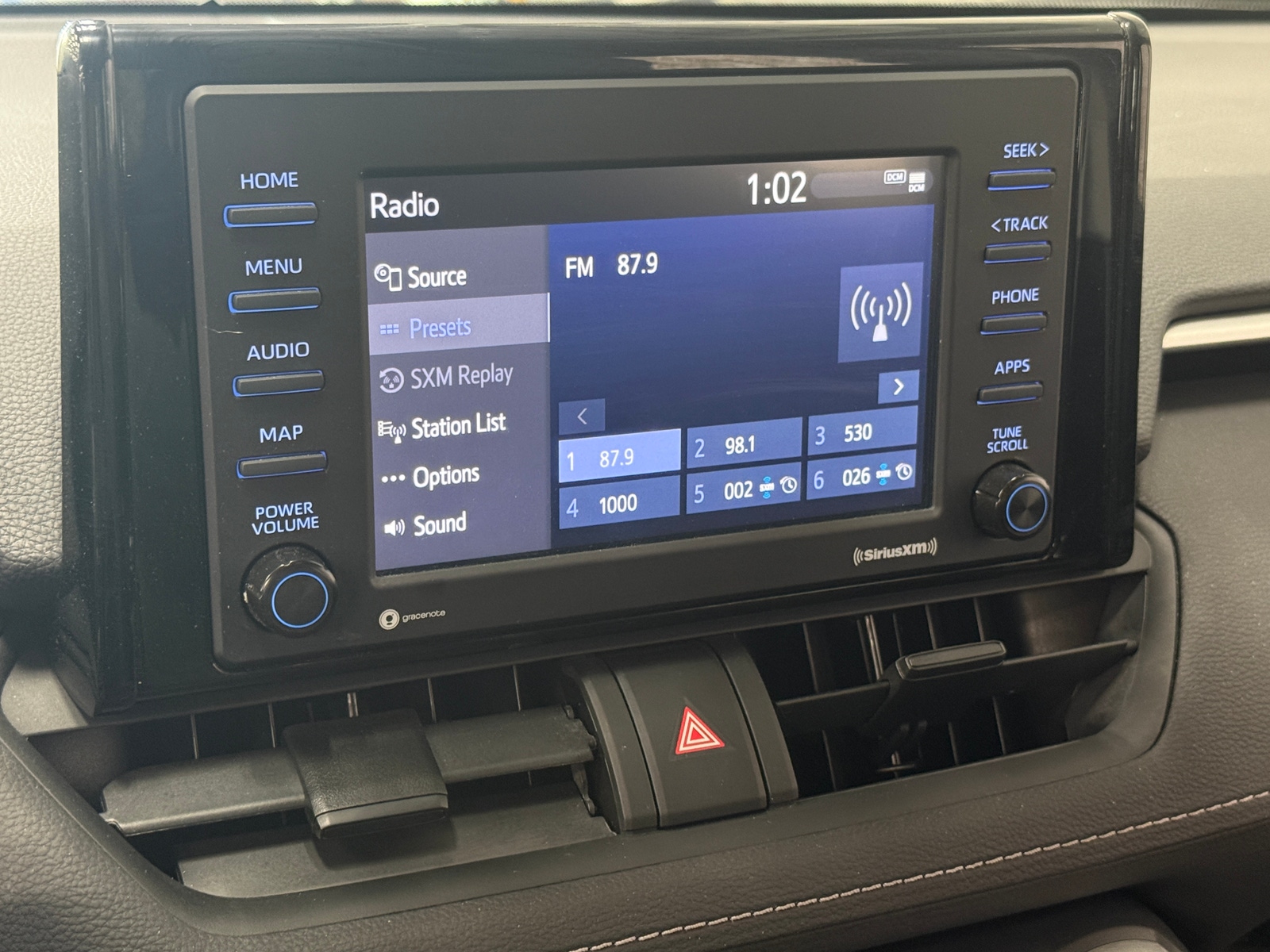 Thumbnail: 2020 Toyota RAV4 - 4