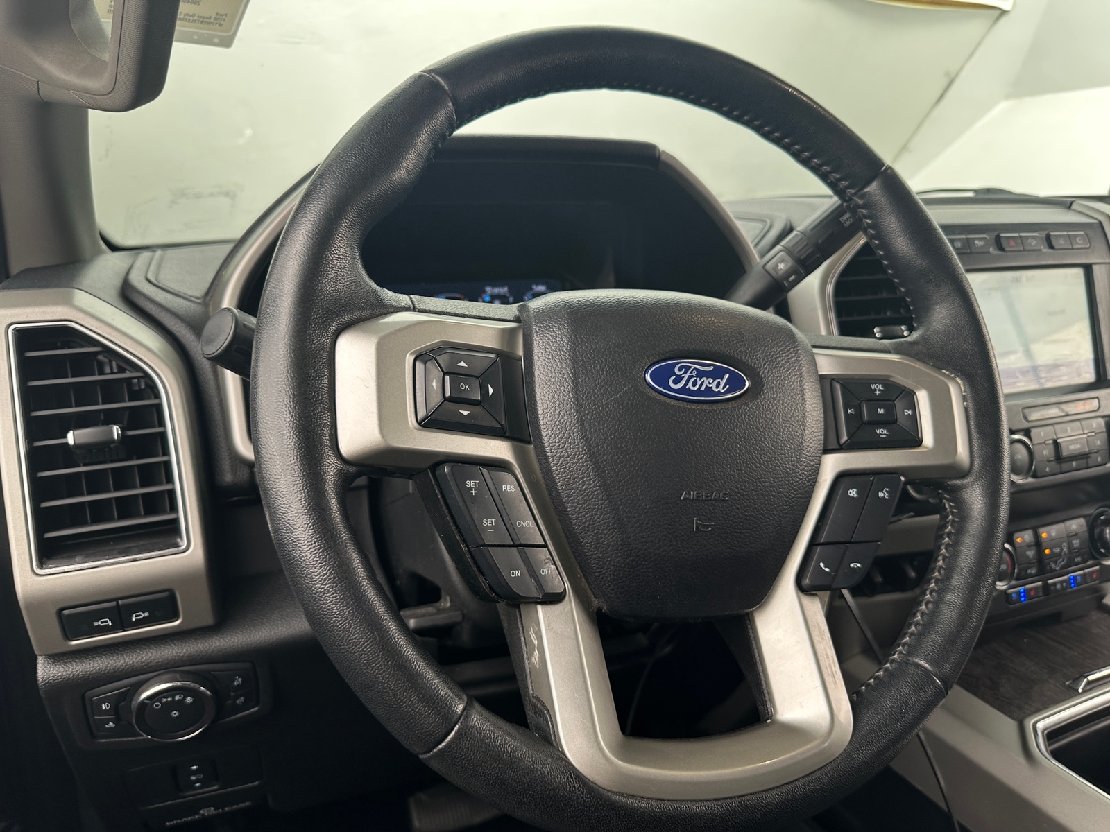 Thumbnail: 2020 Ford Econoline - 4