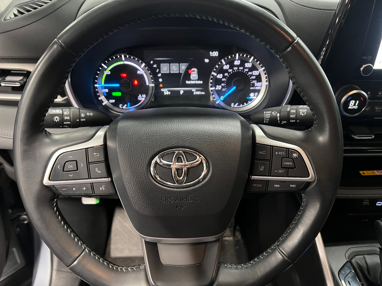 Thumbnail: 2023 Toyota Highlander - 4