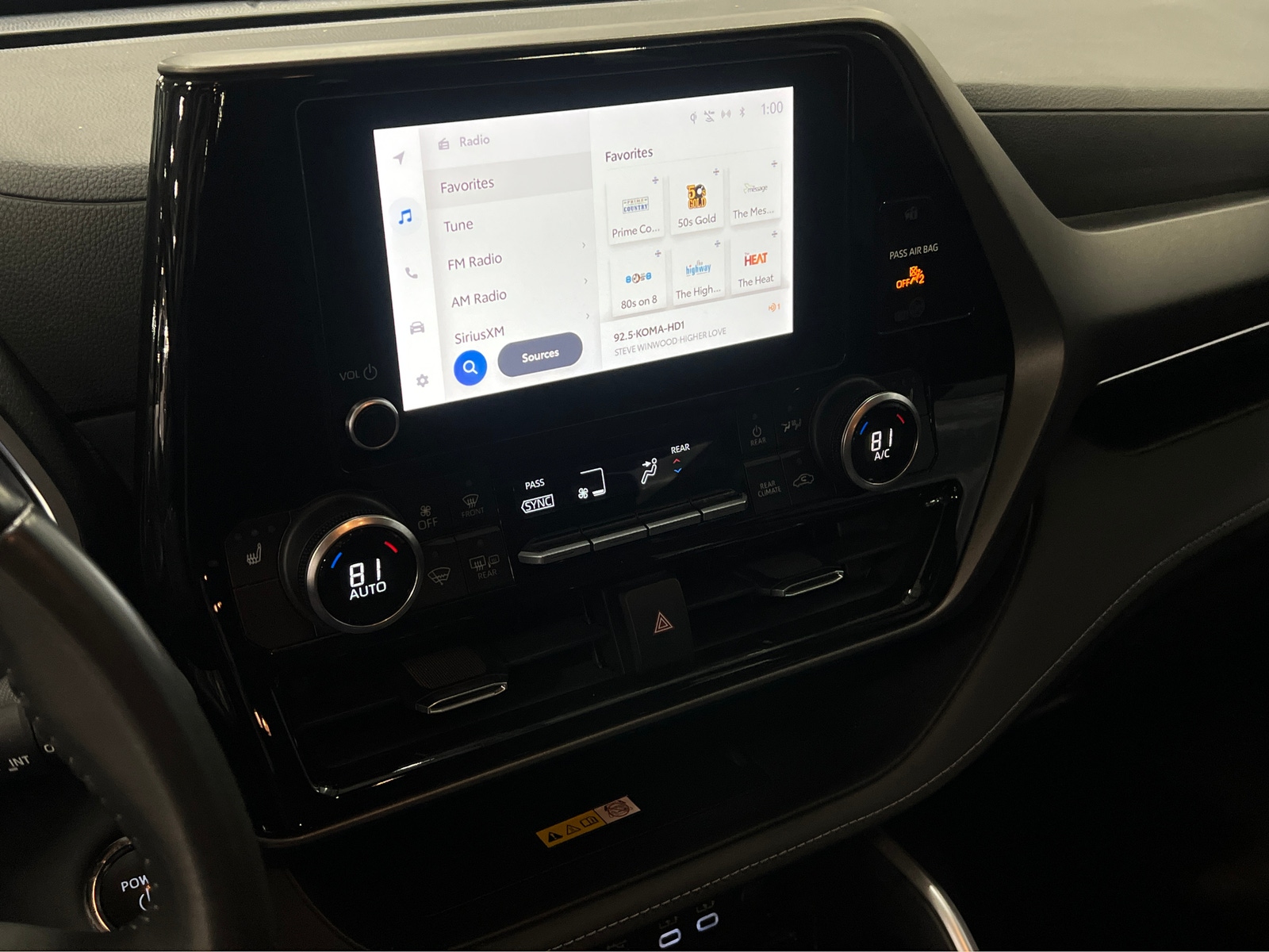 Thumbnail: 2023 Toyota Highlander - 3