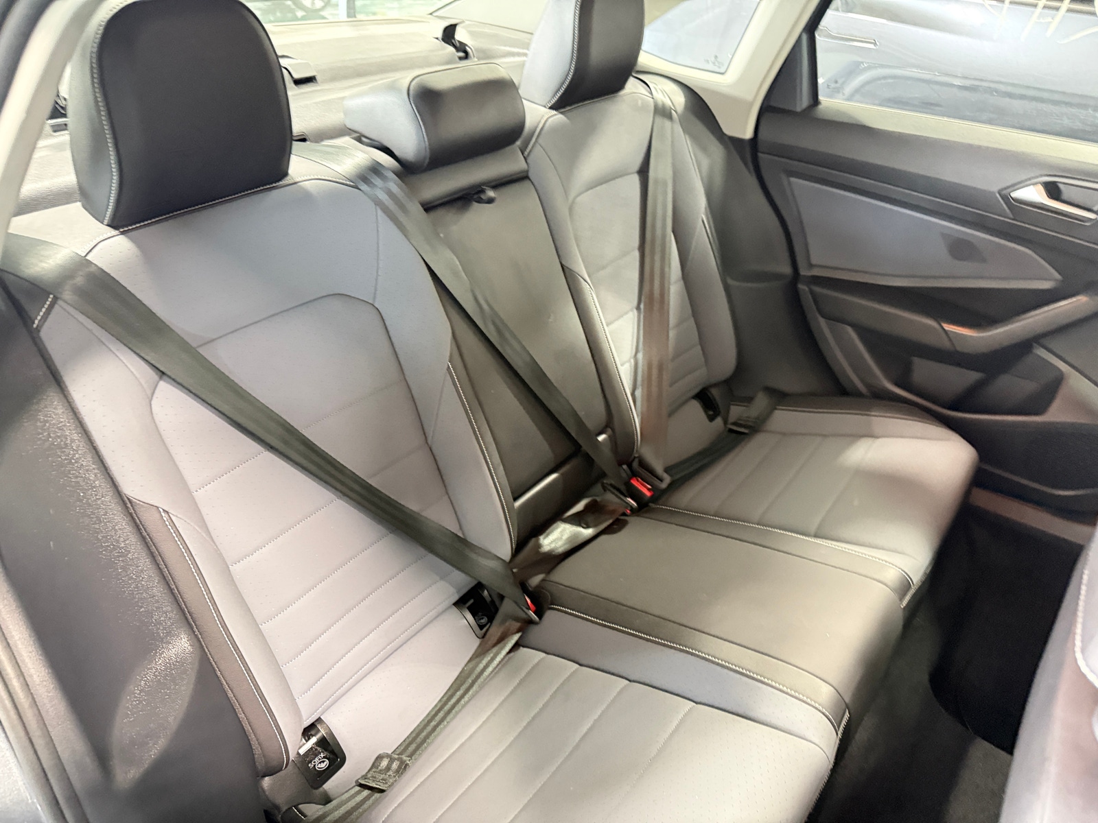 Thumbnail: 2025 Volkswagen Jetta - 5