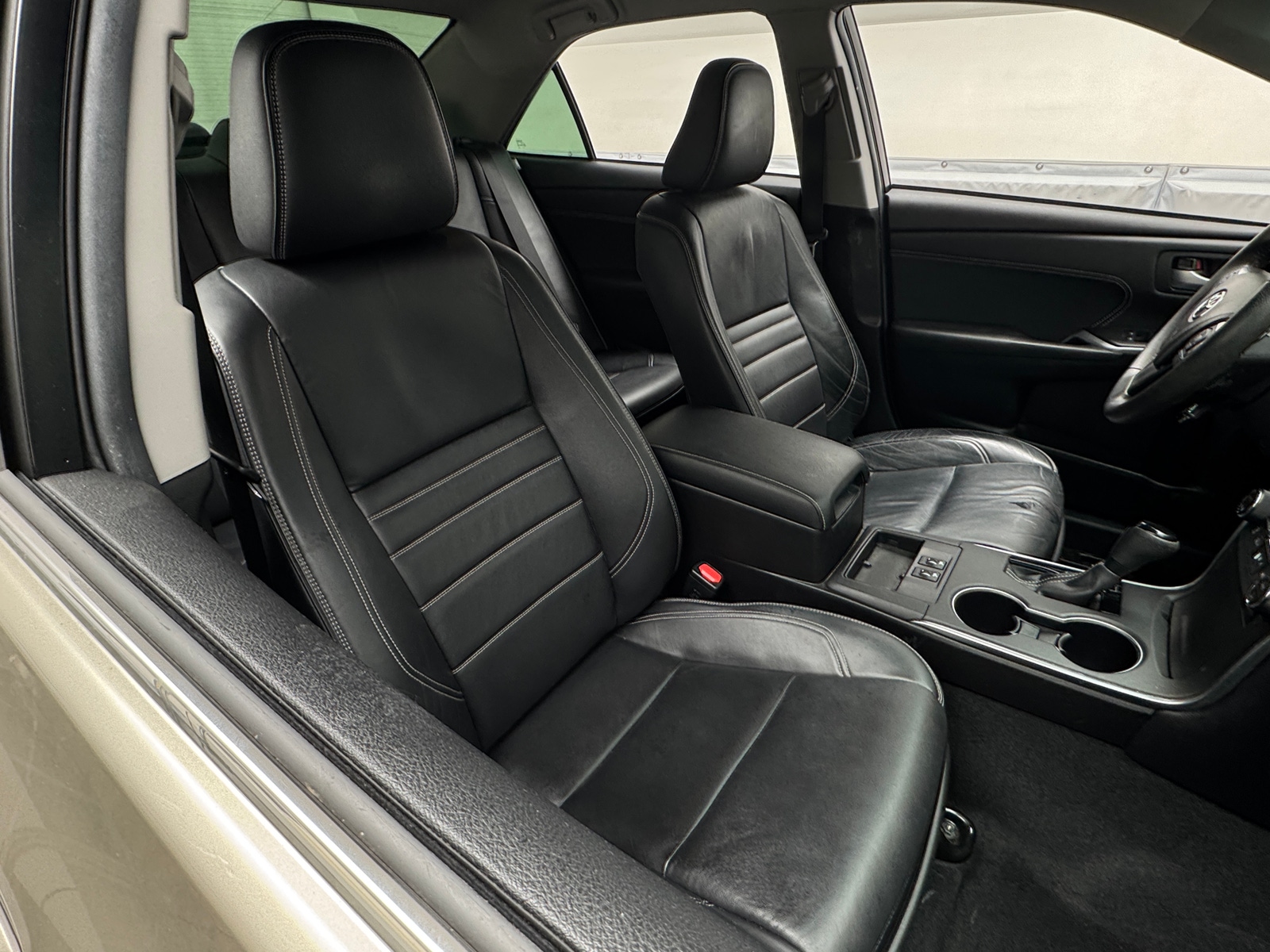 Thumbnail: 2015 Toyota Camry - 2