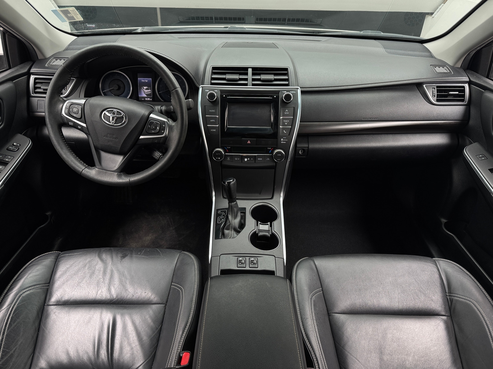 Thumbnail: 2015 Toyota Camry - 3