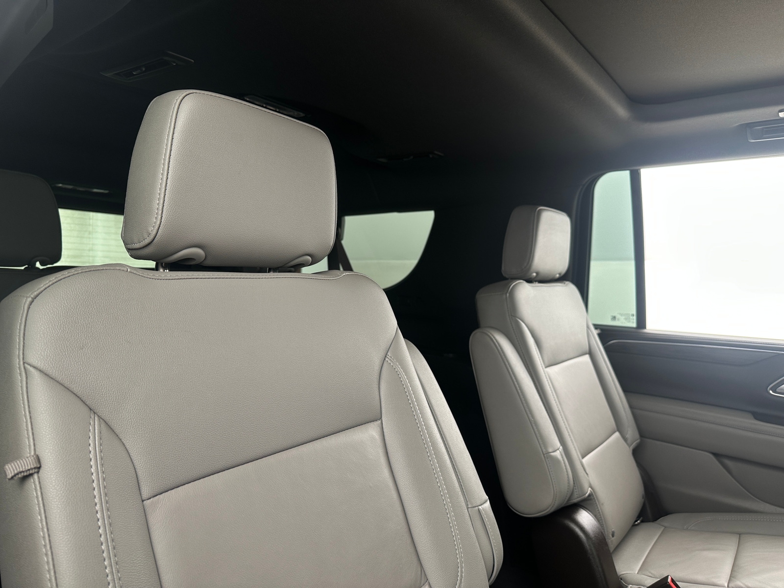 Thumbnail: 2022 Chevrolet Suburban - 5