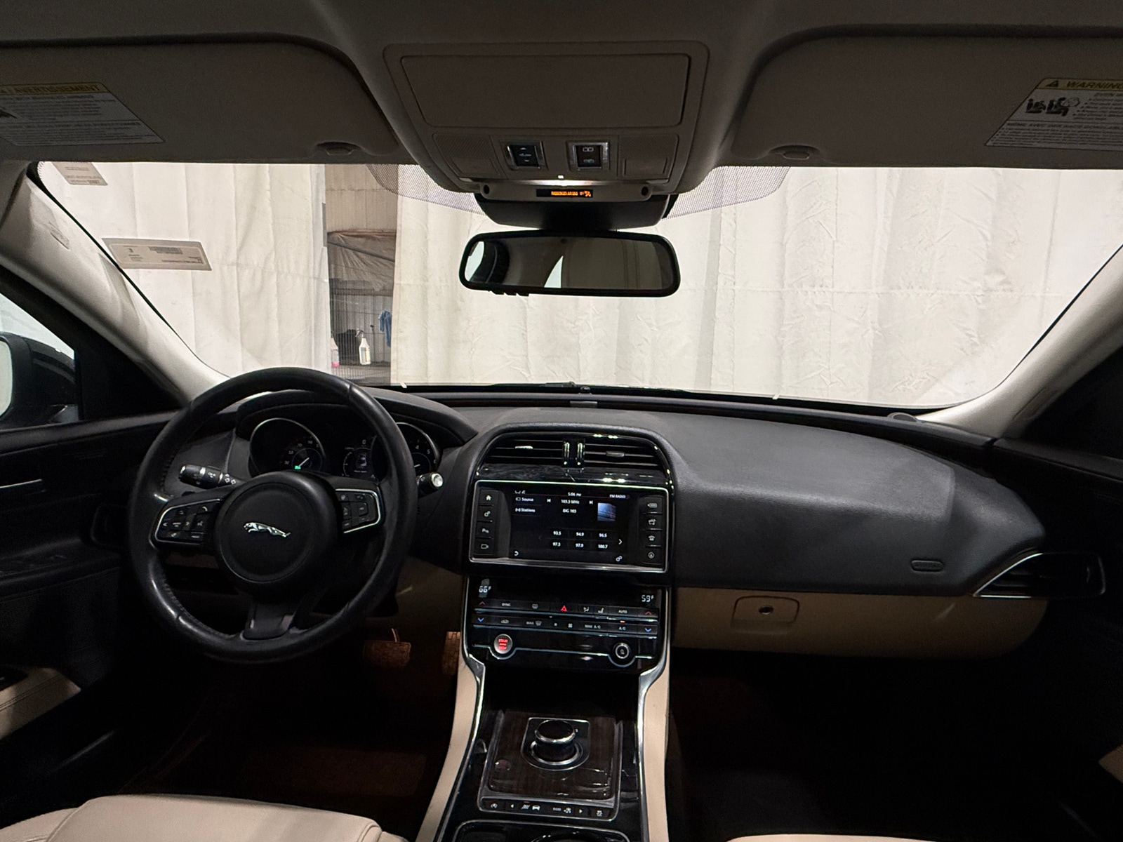 Thumbnail: 2017 Jaguar XE - 2