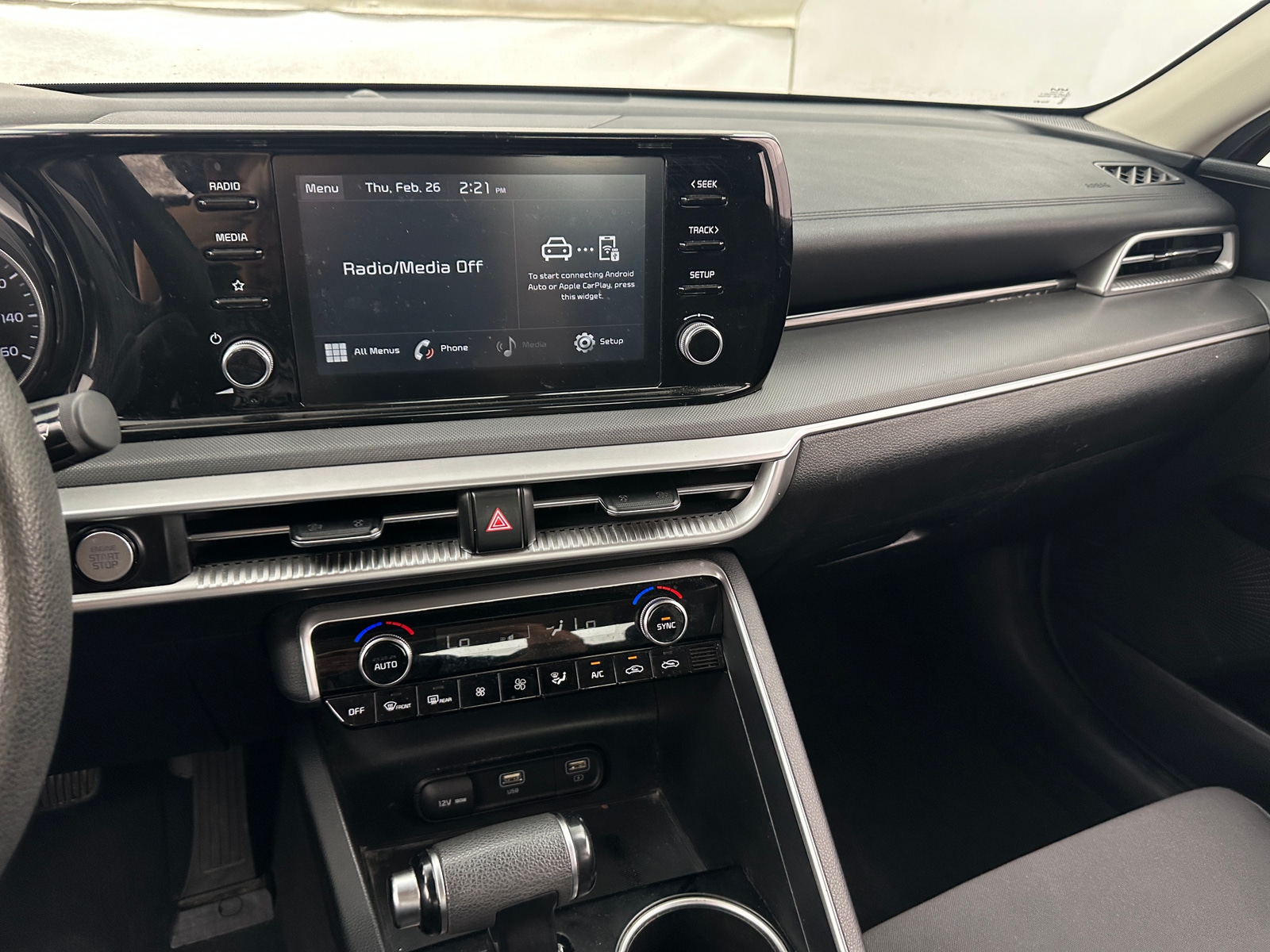 Thumbnail: 2022 Kia K5 - 4