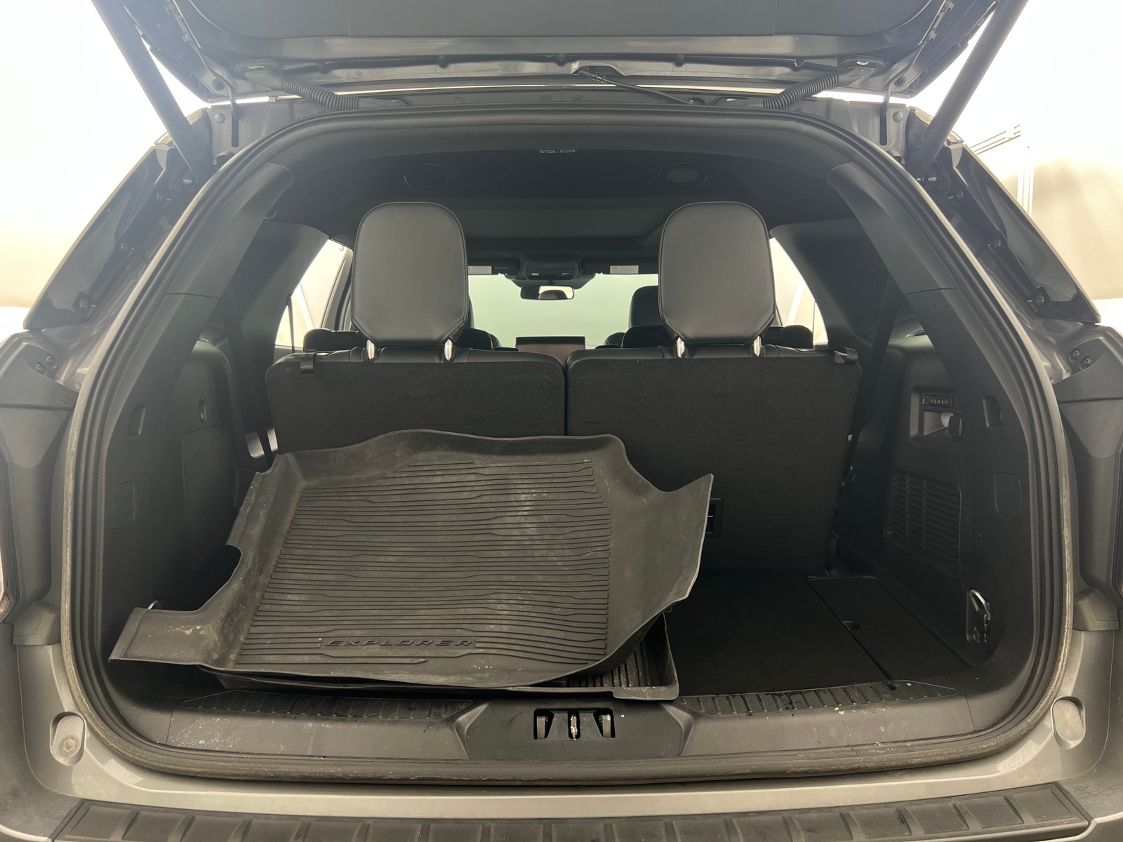 Thumbnail: 2025 Ford Explorer - 6