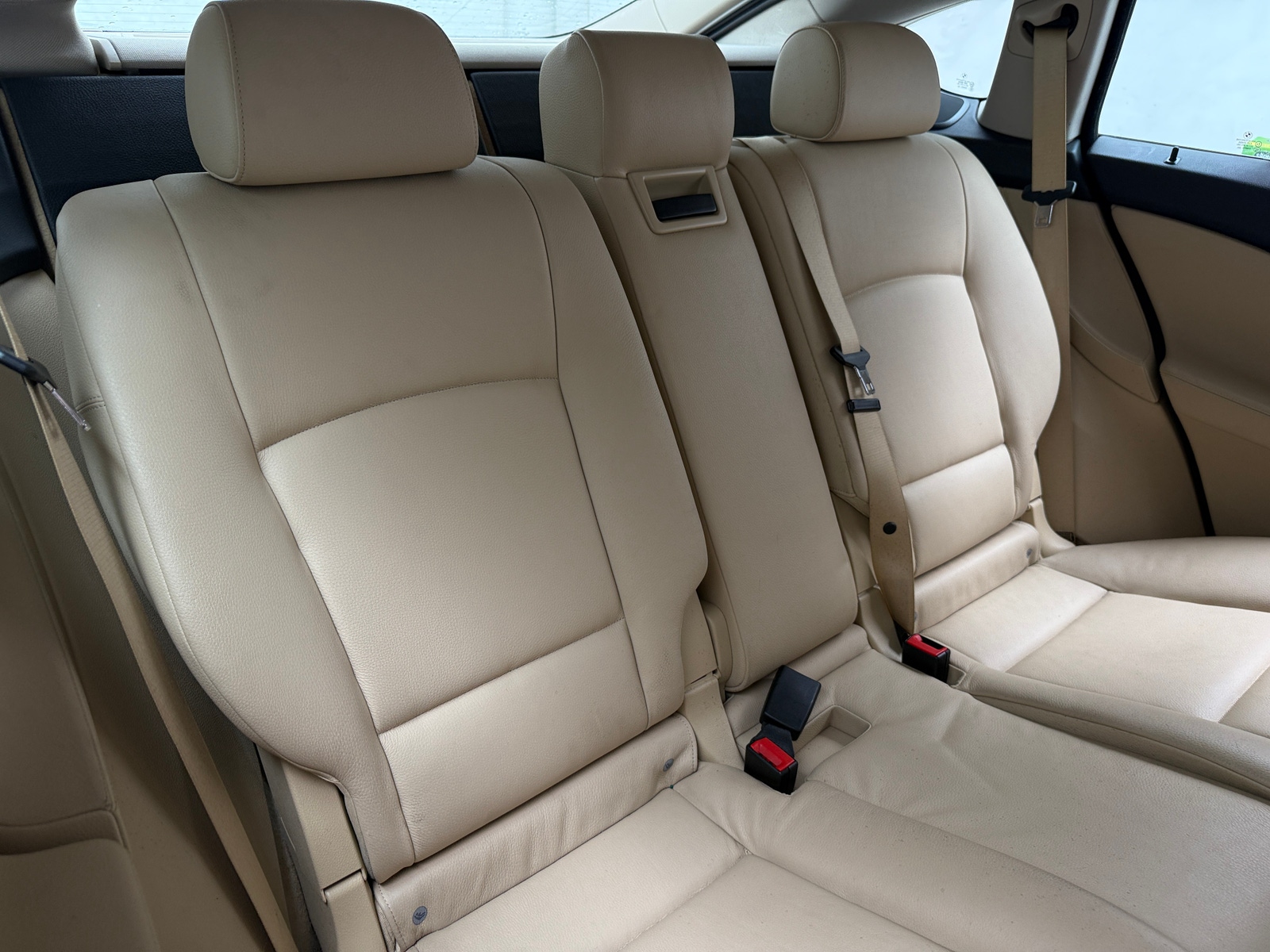 Thumbnail: 2011 BMW 5 Series - 5