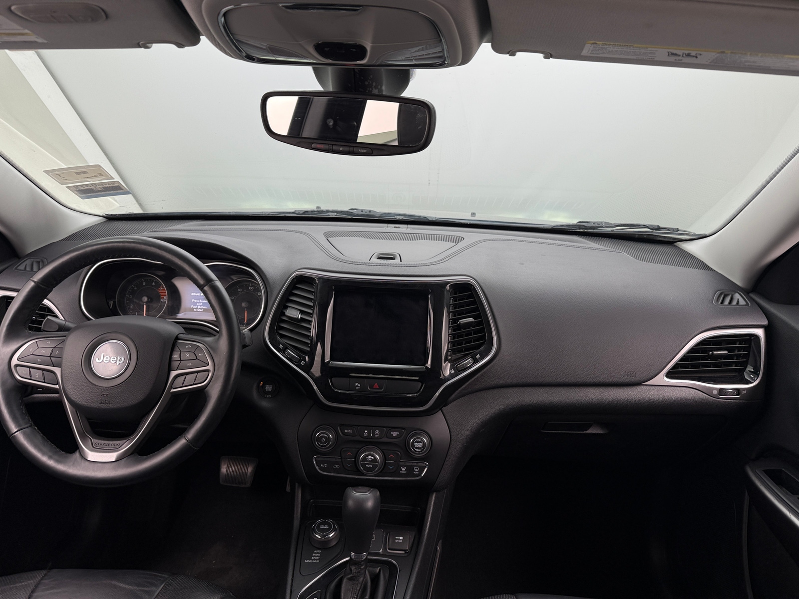 Thumbnail: 2019 Jeep Cherokee - 2