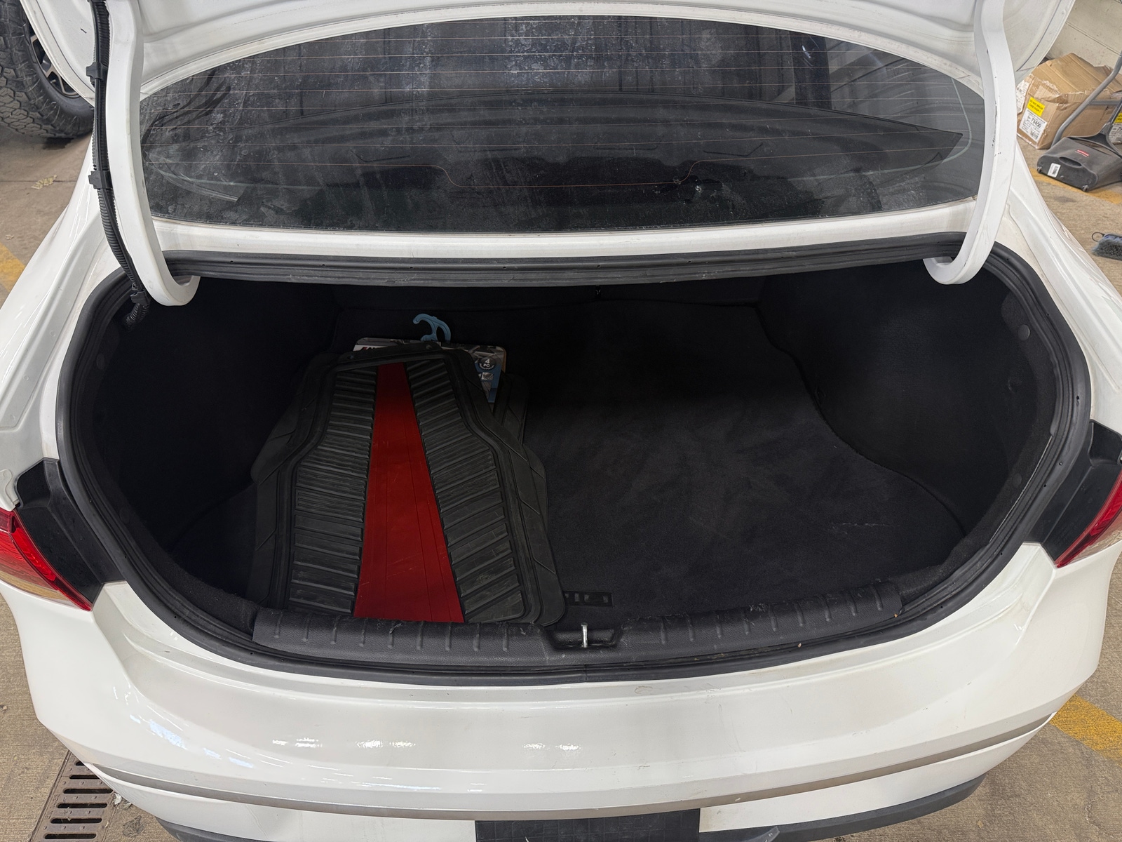 Thumbnail: 2021 Kia Rio - 7