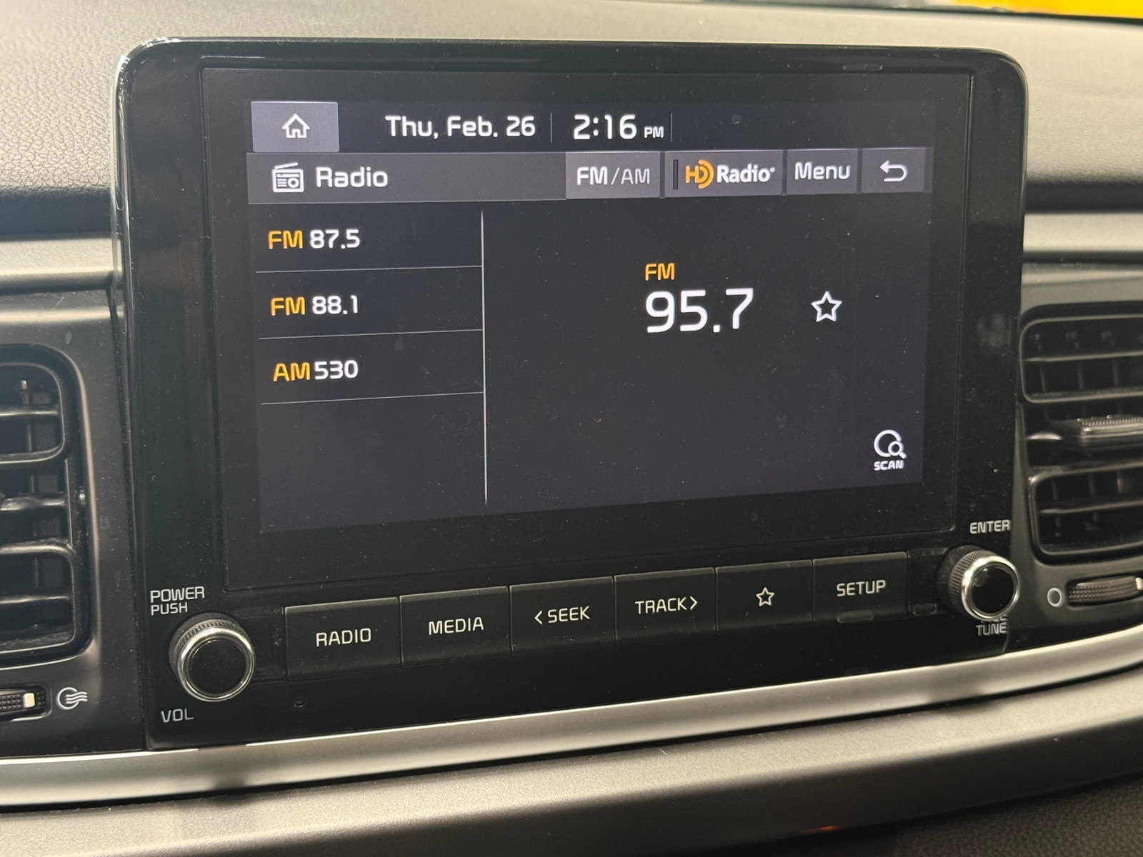 Thumbnail: 2021 Kia Rio - 4