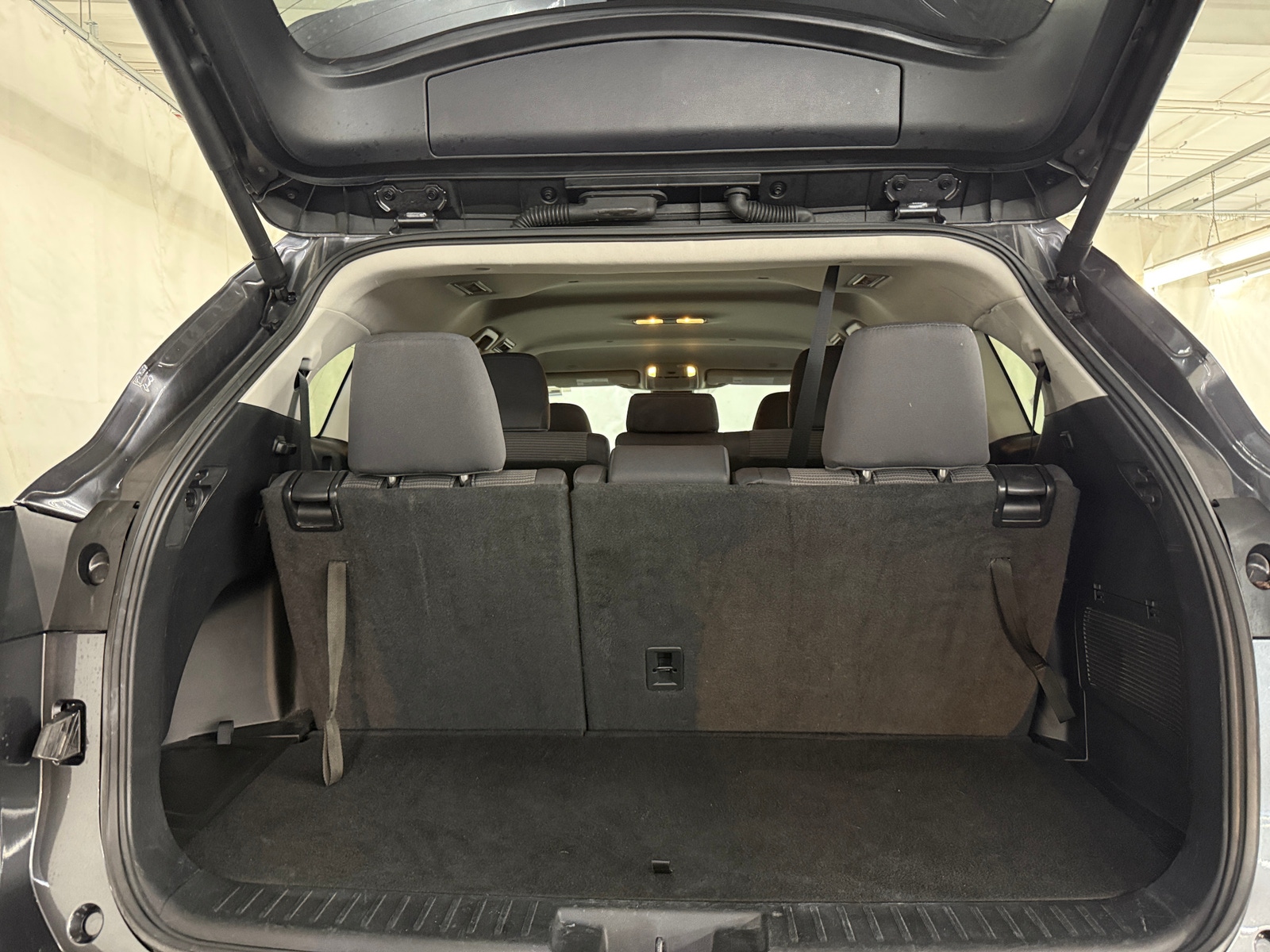 Thumbnail: 2024 Toyota Highlander - 7