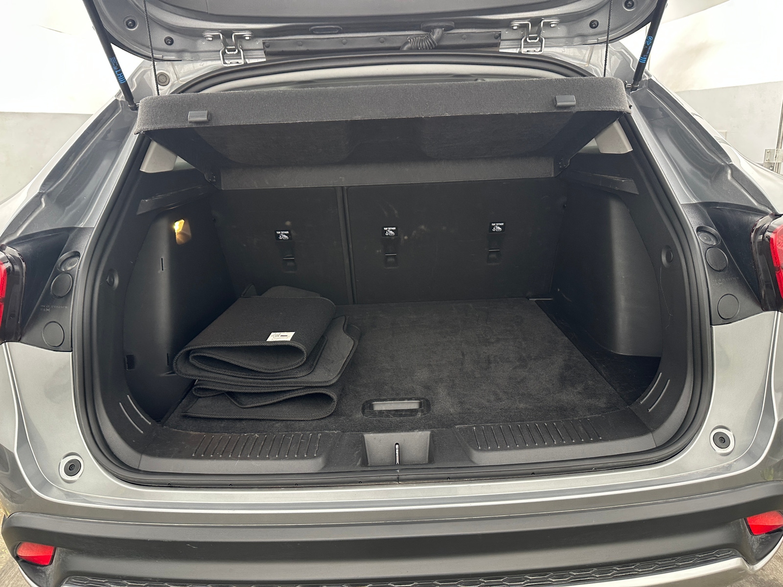 Thumbnail: 2025 Chevrolet Trax - 7