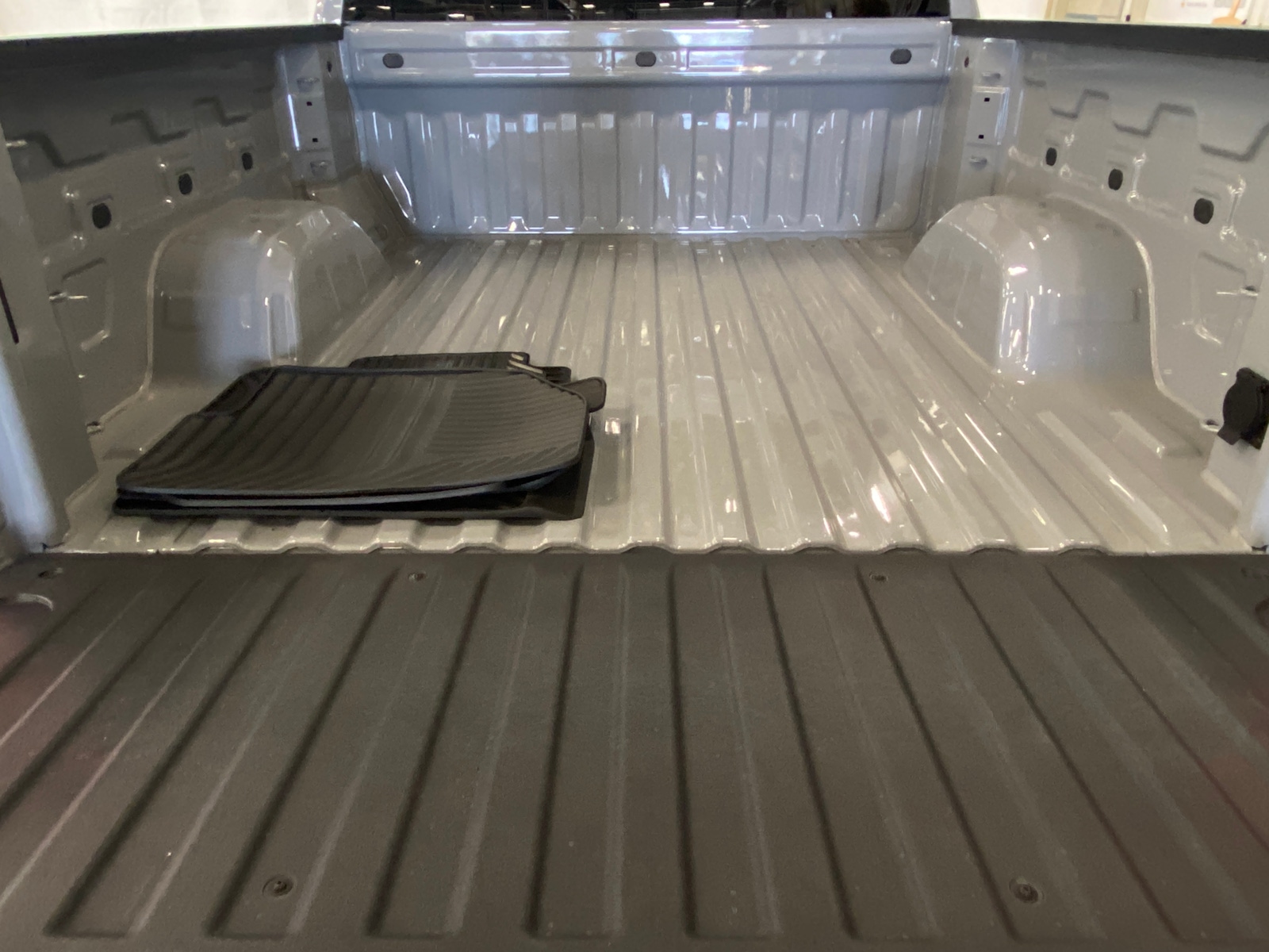 Thumbnail: 2024 Chevrolet Silverado 1500 - 7