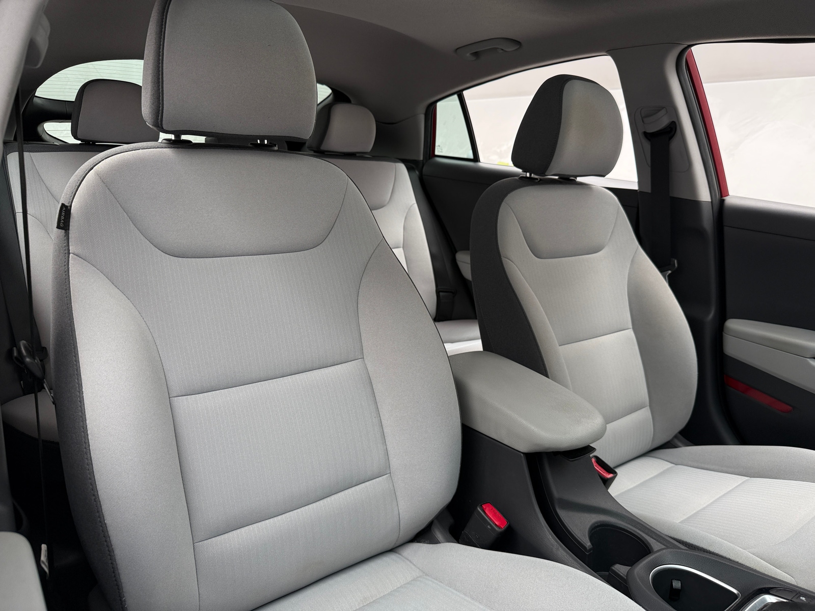 Thumbnail: 2021 Hyundai Ioniq - 2