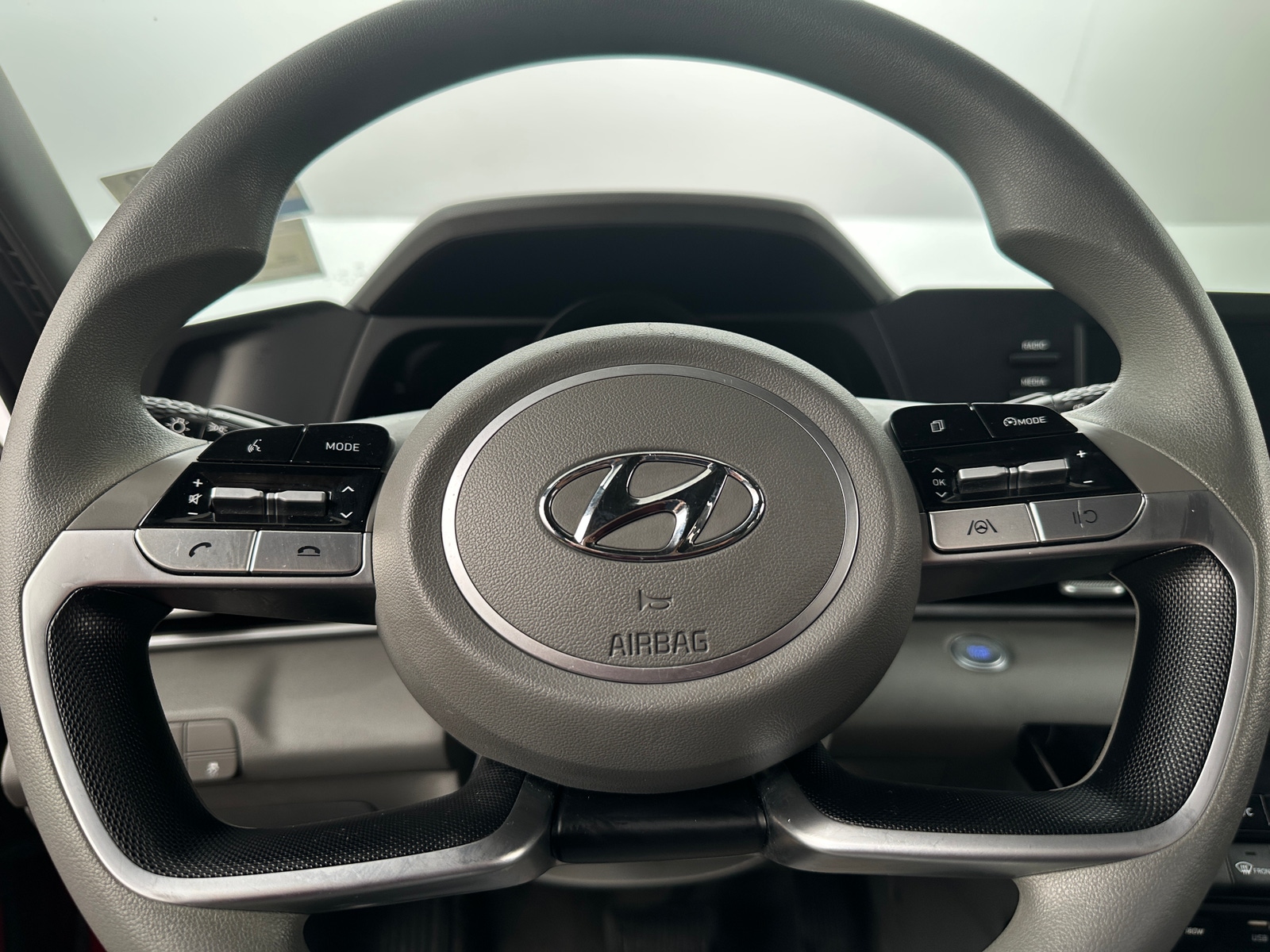 Thumbnail: 2023 Hyundai Elantra - 5