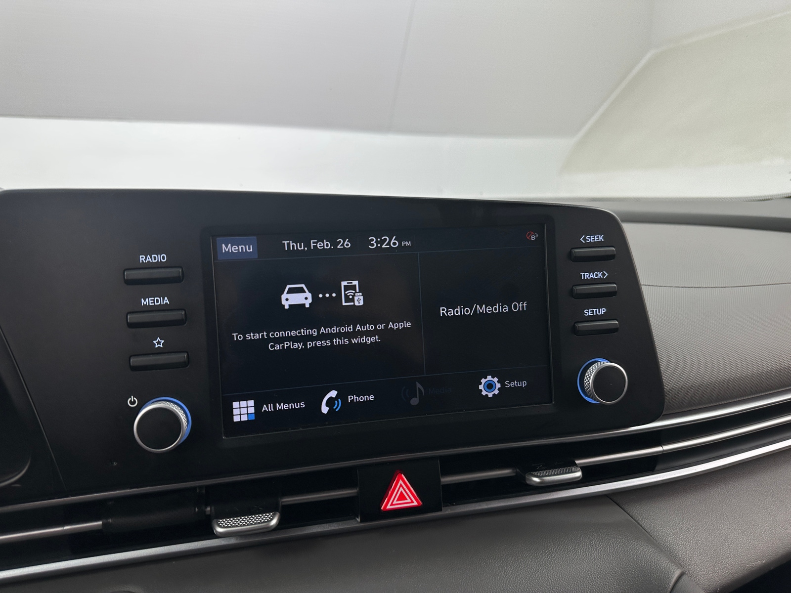 Thumbnail: 2023 Hyundai Elantra - 4