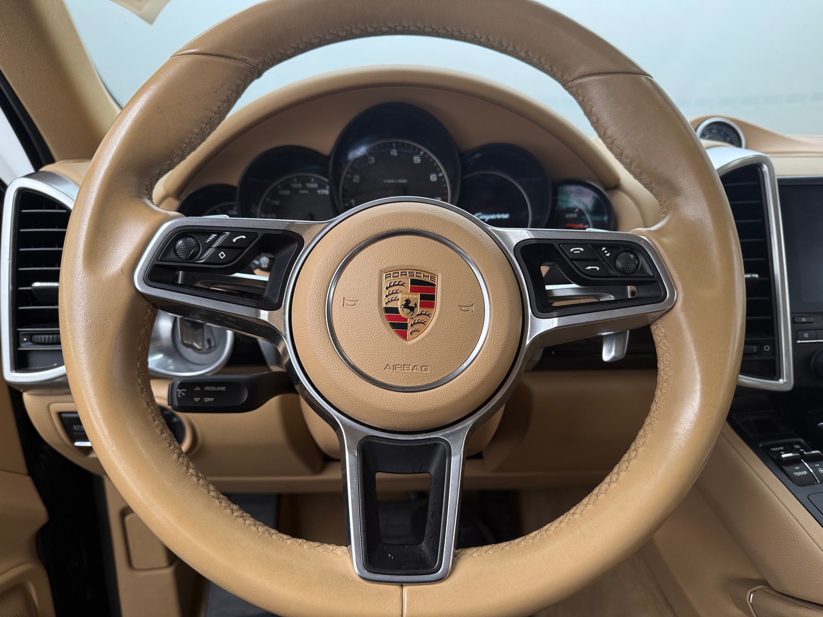 Thumbnail: 2017 Porsche Cayenne - 4