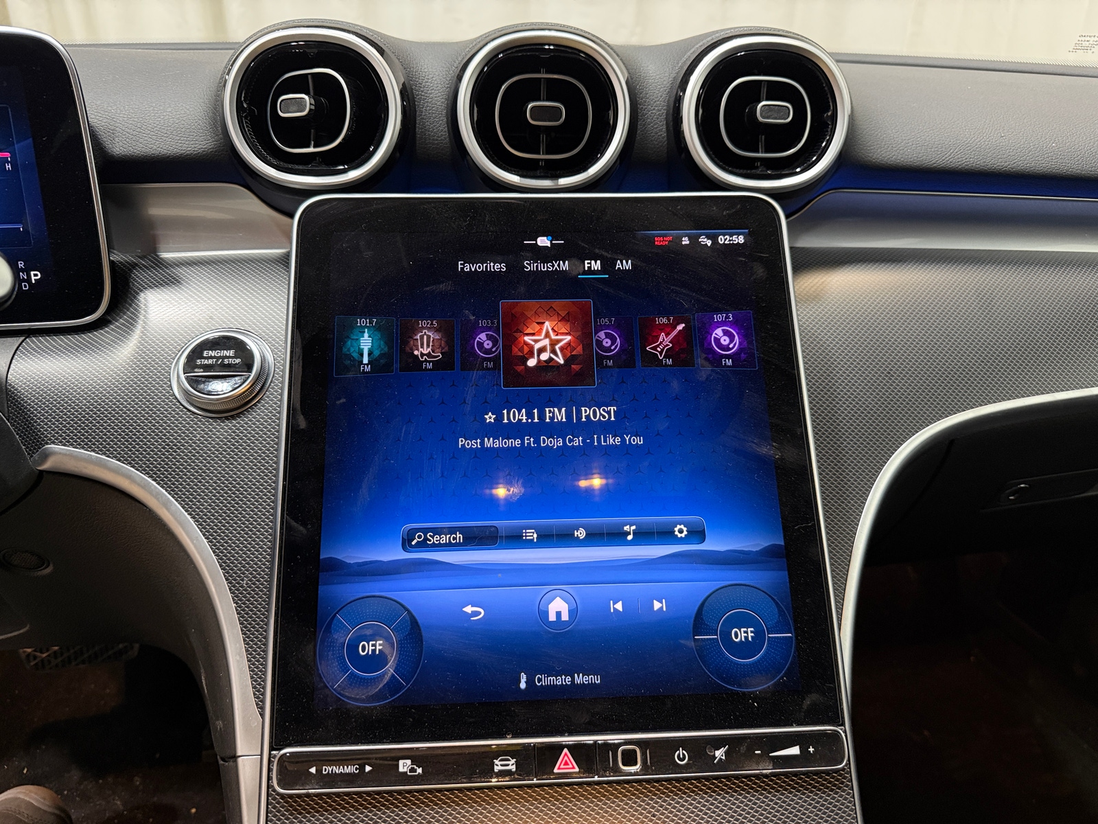 Thumbnail: 2024 Mercedes-Benz C-Class - 3