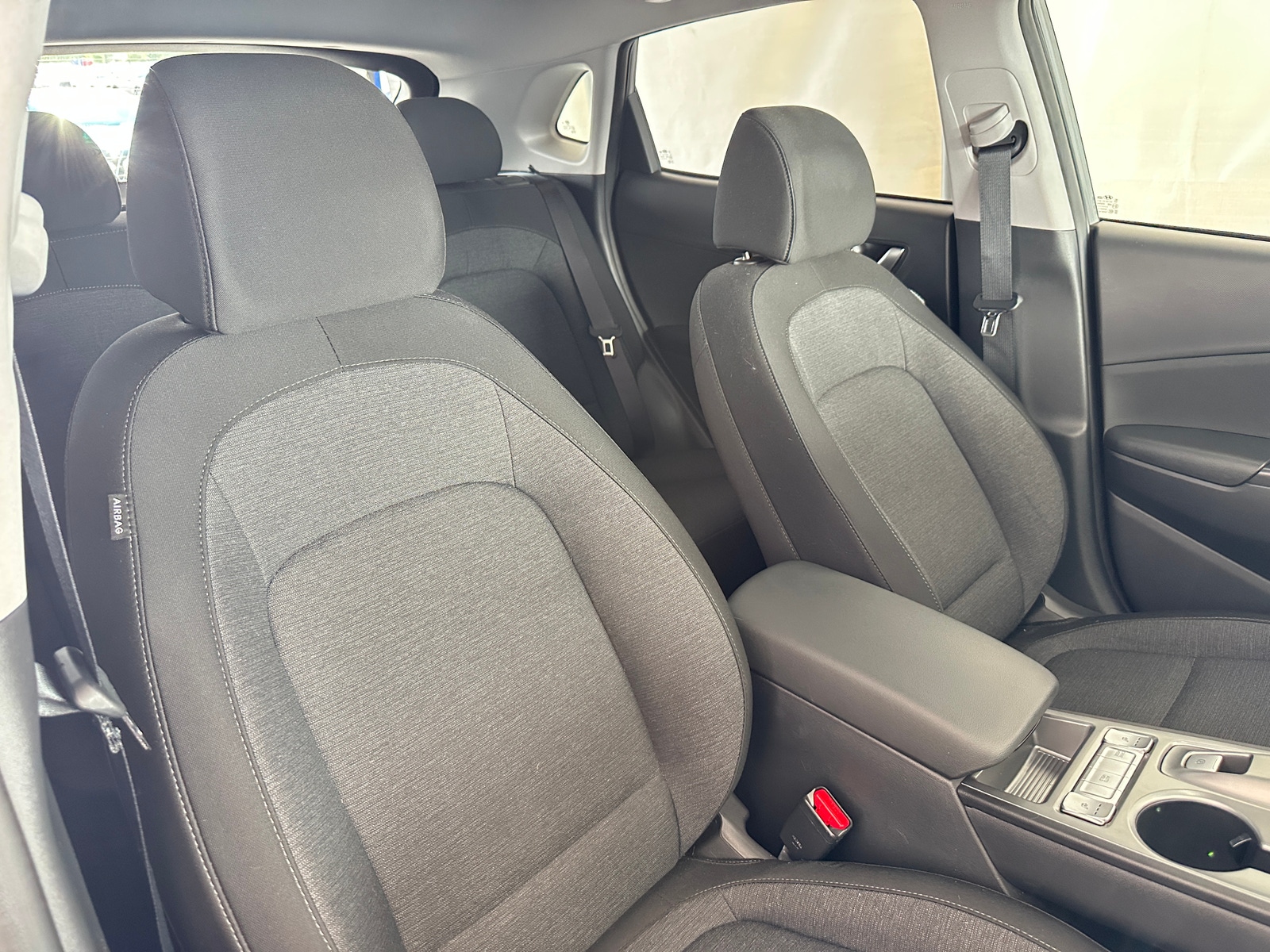 Thumbnail: 2023 Hyundai Kona - 2