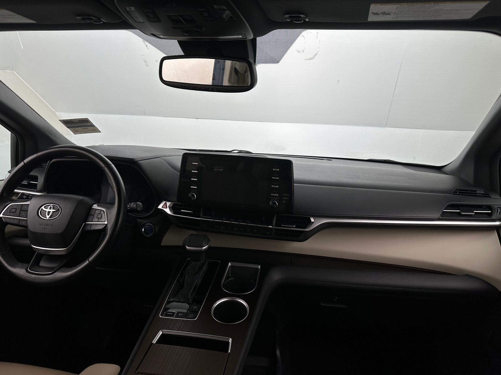 Thumbnail: 2021 Toyota Sienna - 2