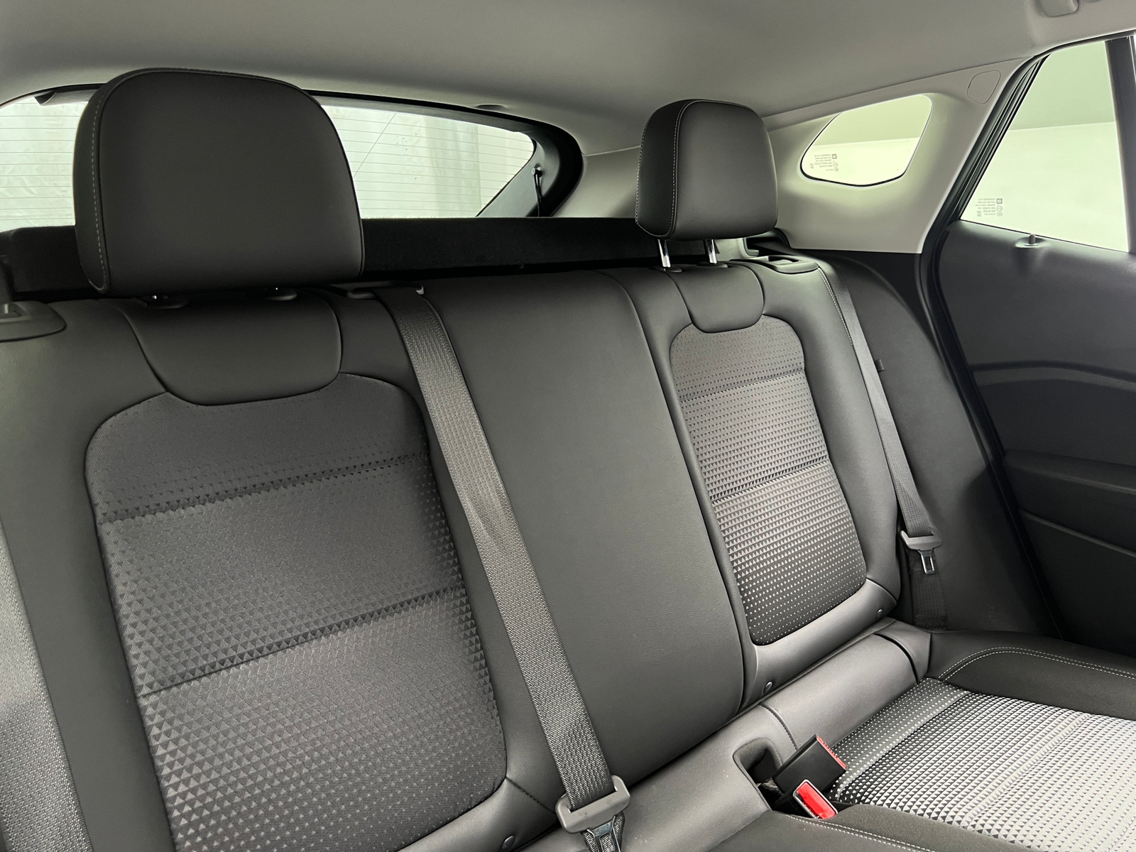 Thumbnail: 2025 Chevrolet Trax - 6