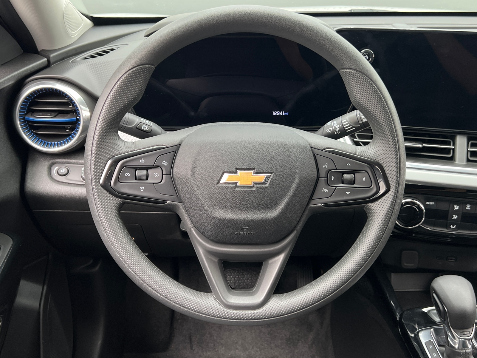 Thumbnail: 2025 Chevrolet Trax - 5