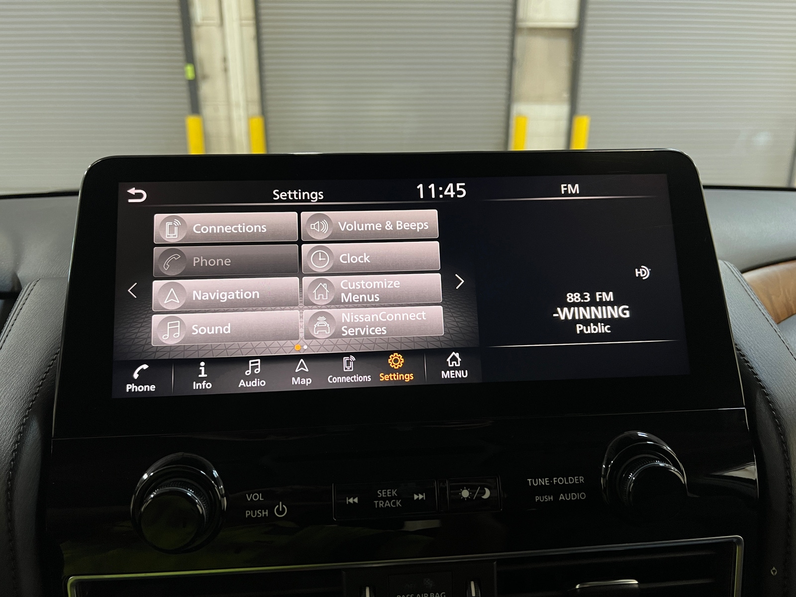 Thumbnail: 2023 Nissan Armada - 3