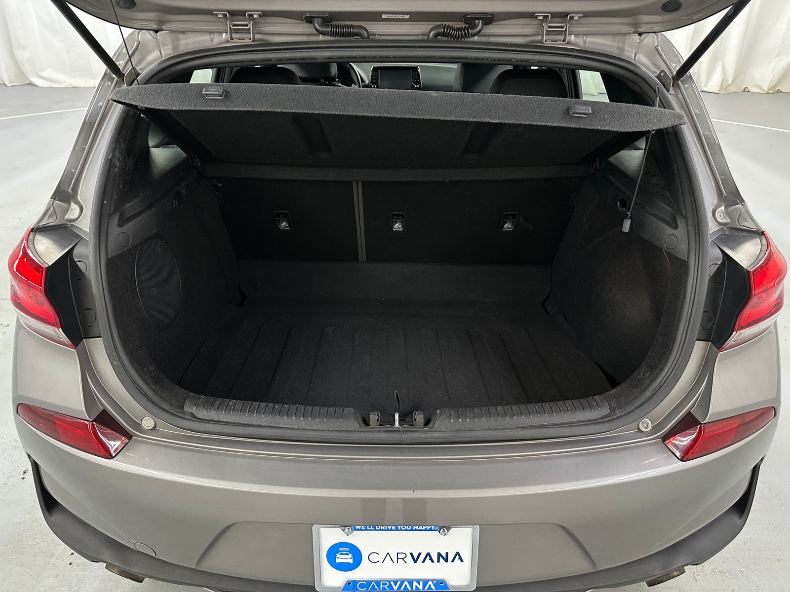 Thumbnail: 2020 Hyundai Elantra - 6