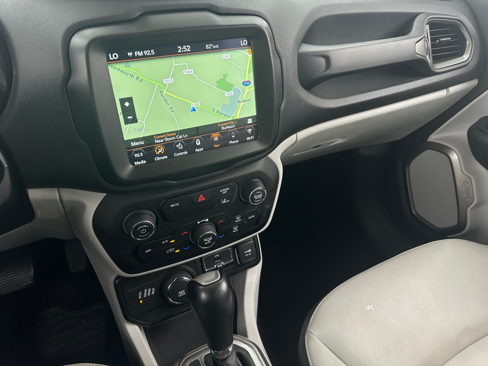 Thumbnail: 2021 Jeep Renegade - 3