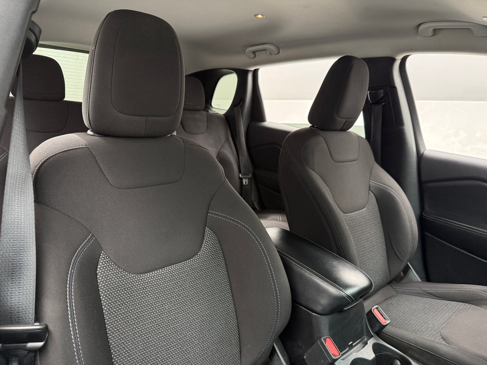 Thumbnail: 2019 Jeep Cherokee - 2